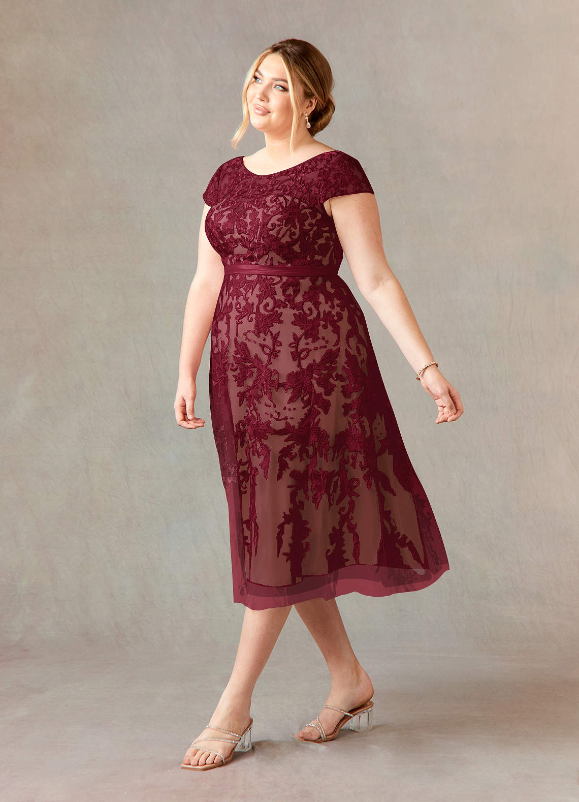 Azazie Sanna At-home Try On Dresses Burgundy Champagne A-Line Scoop Lace Tulle Dress image8