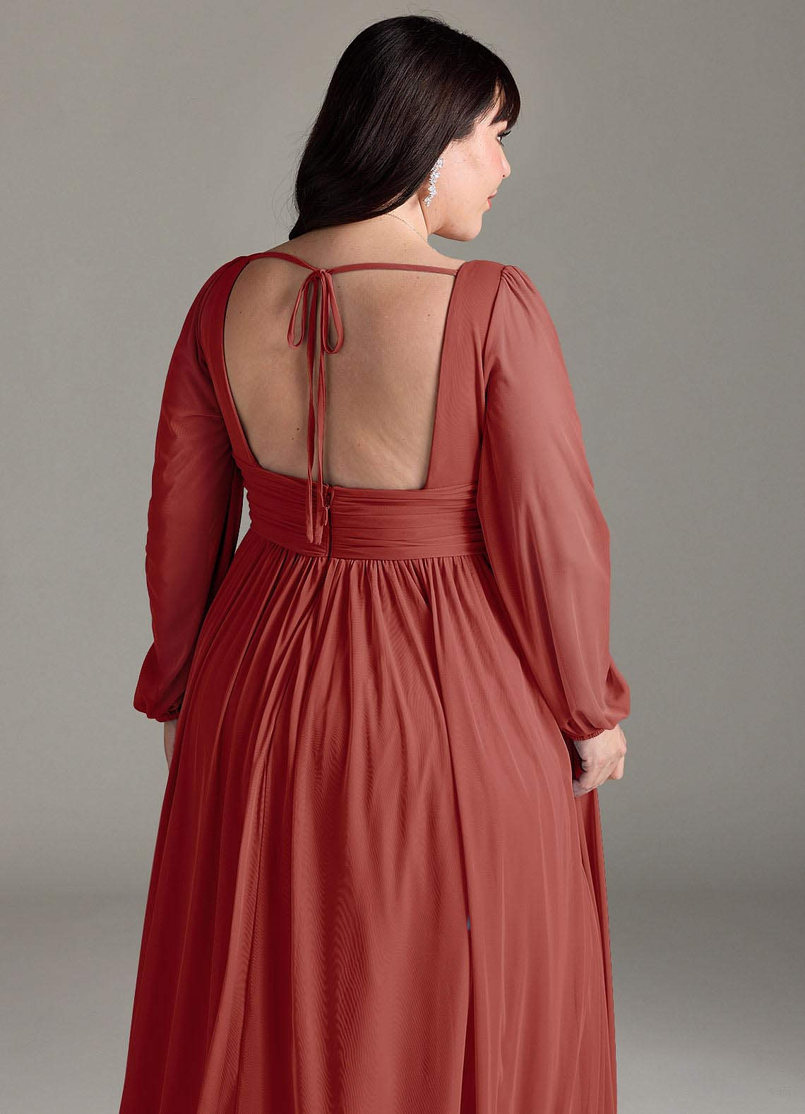 Azazie Norah Robes de demoiselle d'honneur Robe Trapèze en Mousseline de soie Col en V, manches longues Terracotta image12