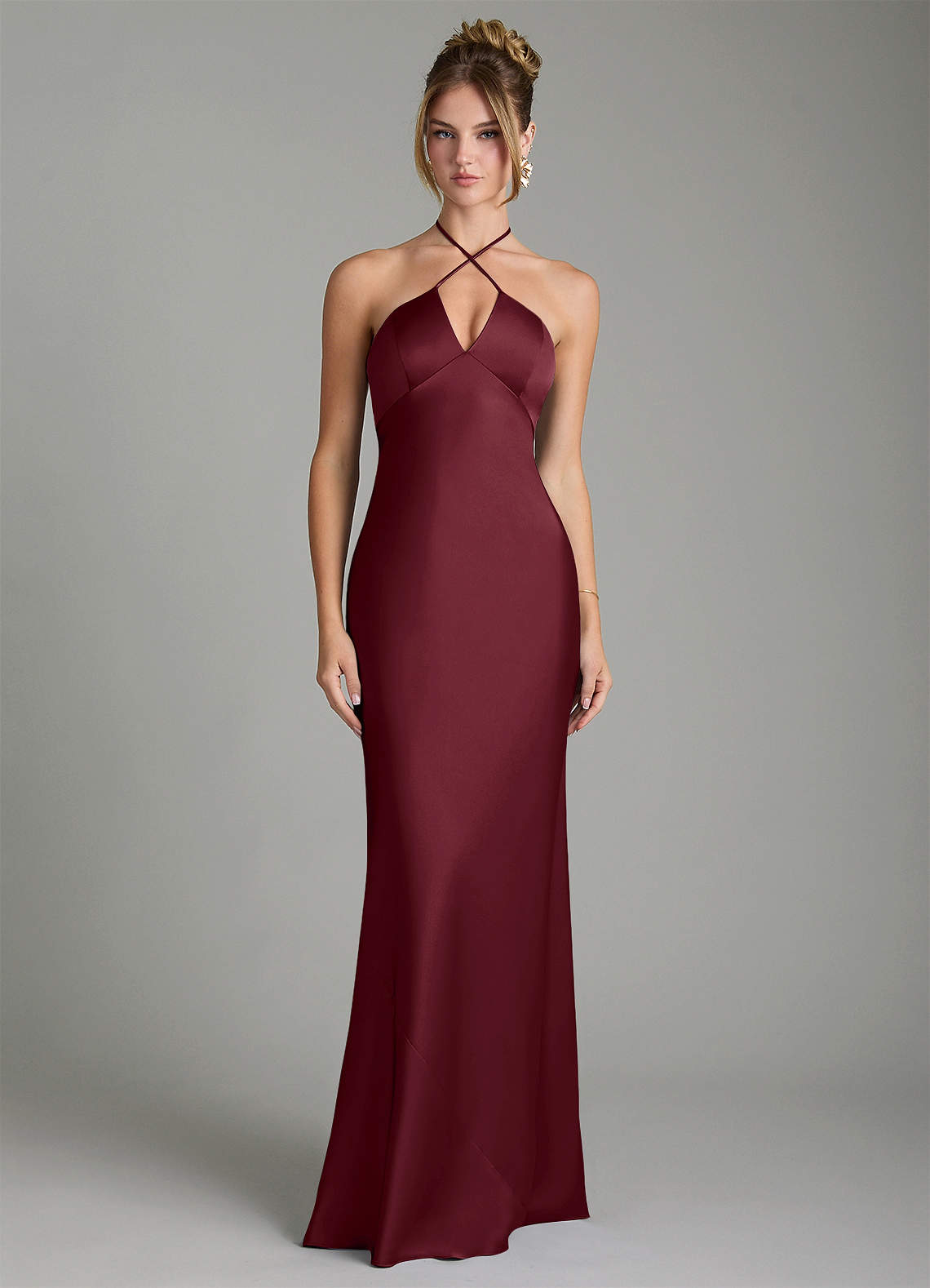 what jewelry to wear with a navy blue formal dress Style Guide: How Accessorise lalaland main image 1