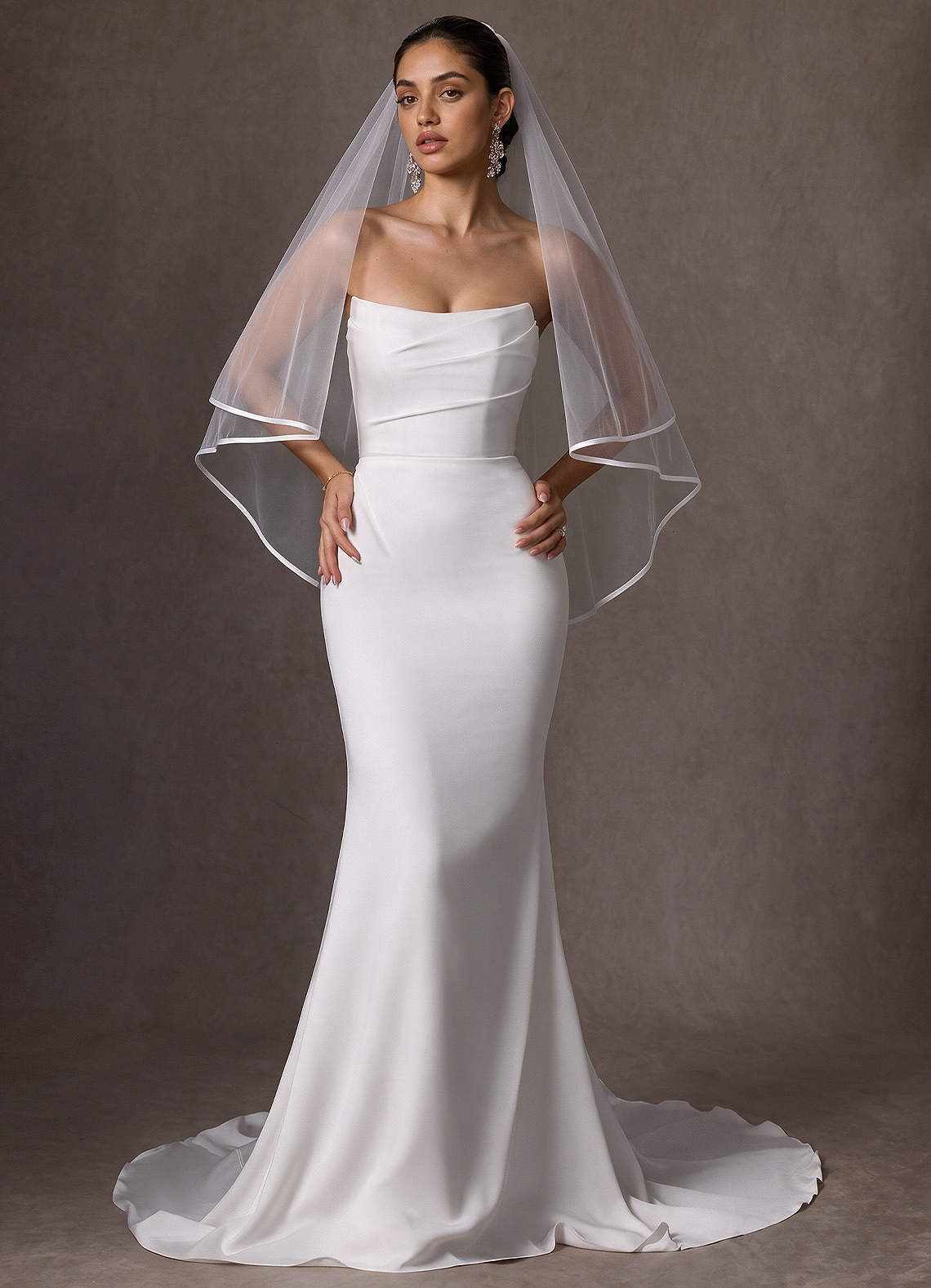 front Coiled Satin Edge Blusher Veil