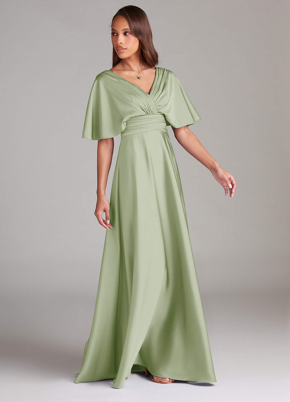 Azazie Pamela Robes de demoiselle d'honneur Robe Trapèze en Satin extensible Plissée Vert Sauge image2