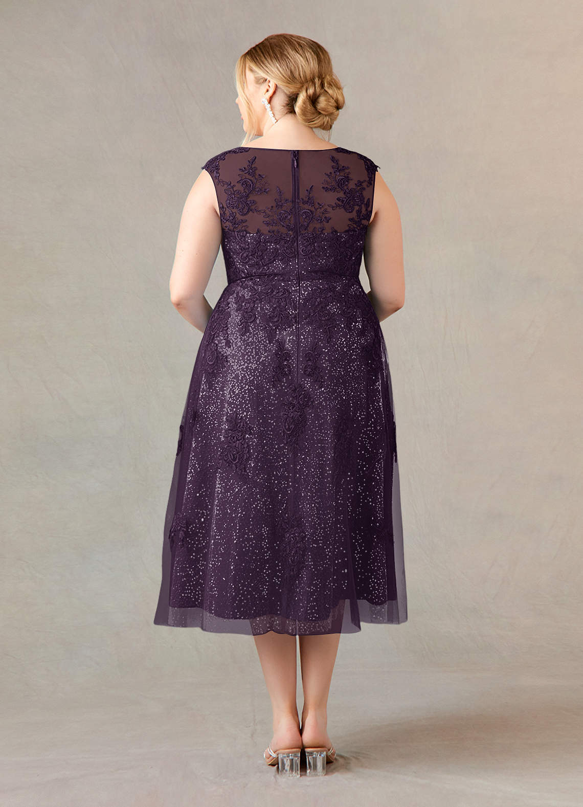 Azazie Flynn Robe Trapèze en Tulle Col bateau dentelle Prune Azazie