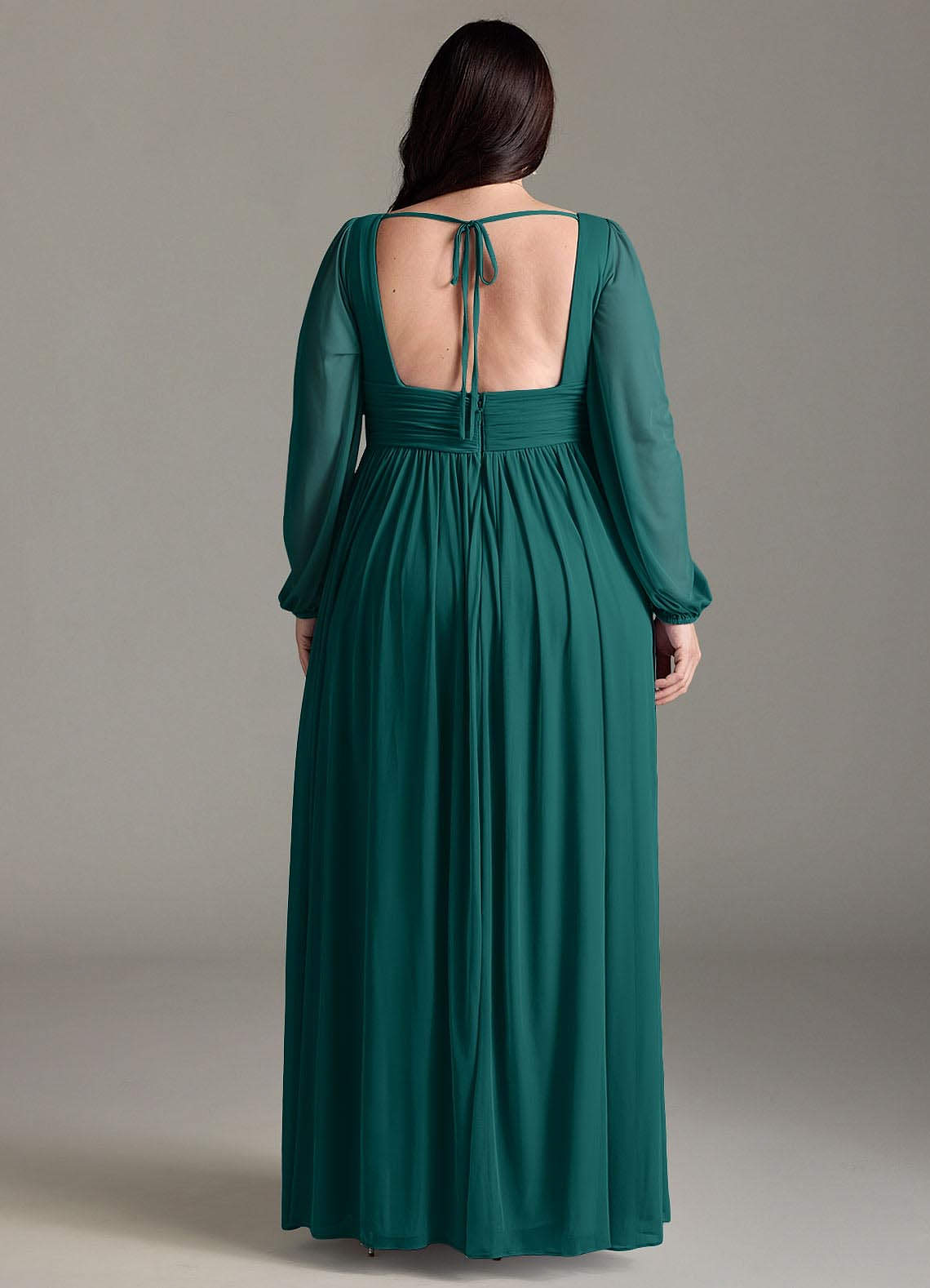 Azazie Norah Abiti da Damigella Abito A-Line in Chiffon con Maniche lunghe e Scollo a V Verde Pavone image6