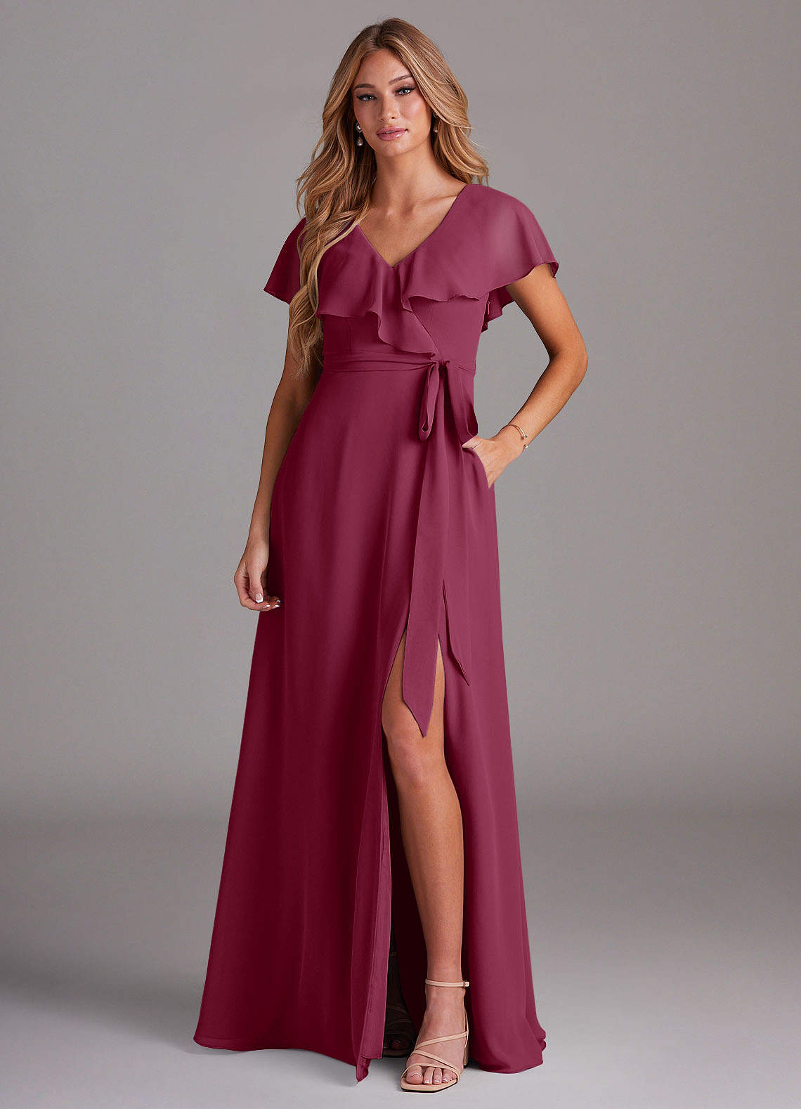 Azazie Lainey Brautjungfernkleider A-Linie mit Taschen Chiffon Kleid Maulbeerrot image1