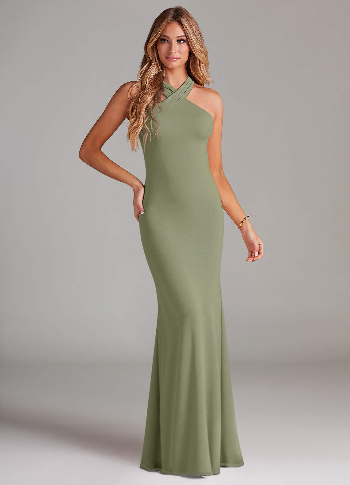 Azazie Doretta Vestidos de damas de honor Vestido de Pistacho de Gasa de Corte Sirena con Plisado image1