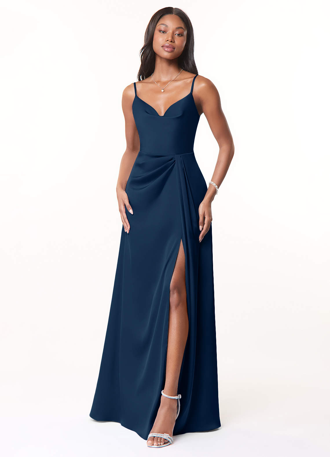 Azazie Brielle Robes de demoiselle d'honneur Robe Trapèze en Satin extensible Bretelles spaghetti Bleu Marine Foncé image1