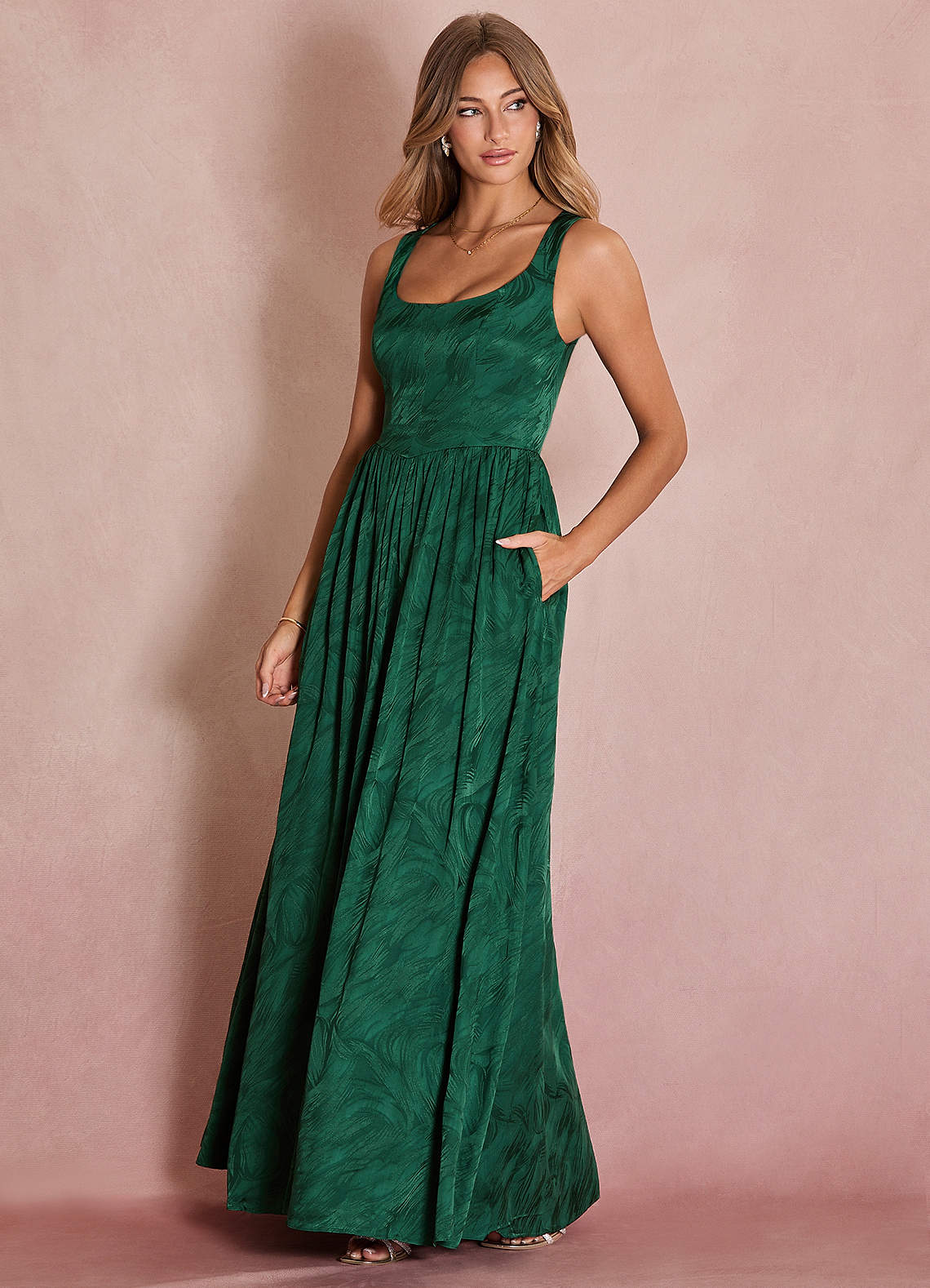 chinese dress ladies Velvi - Alances Maxi Dress - Emerald Green Tulle - Final Sale main image 1