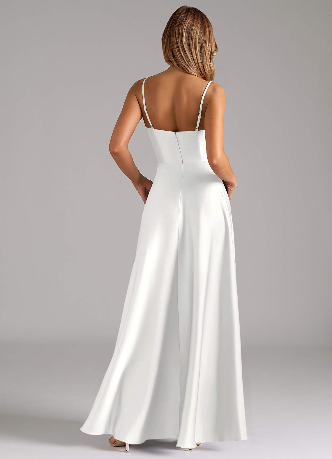 Azazie Elle Vestidos de damas de honor Vestido de Blanco de Satén Elástico de Corte en A con Plisado image6