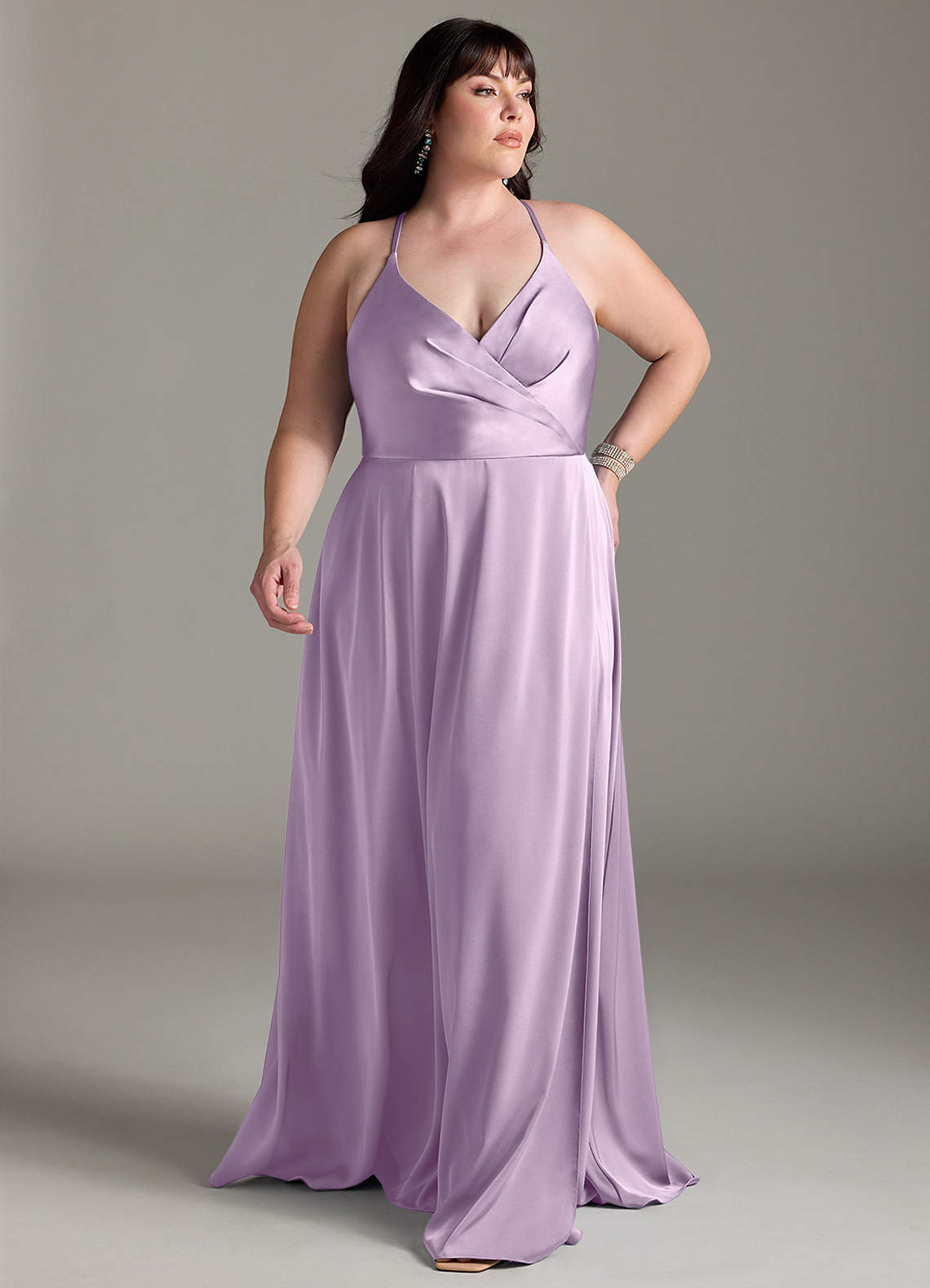 Azazie Davis Vestidos de damas de honor Vestido Lila Esmerilada de Satén Elástico de Línea A con Plisado image1