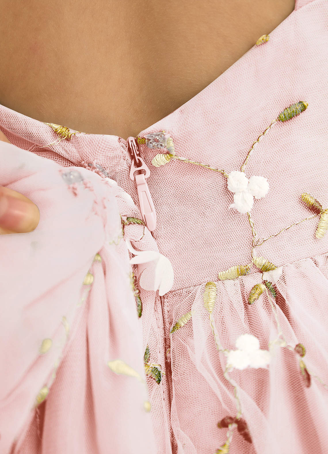 Azazie Bean Flower Girl Dresses Blushing Pink Ball-Gown Sleeveless Tulle Dress image5