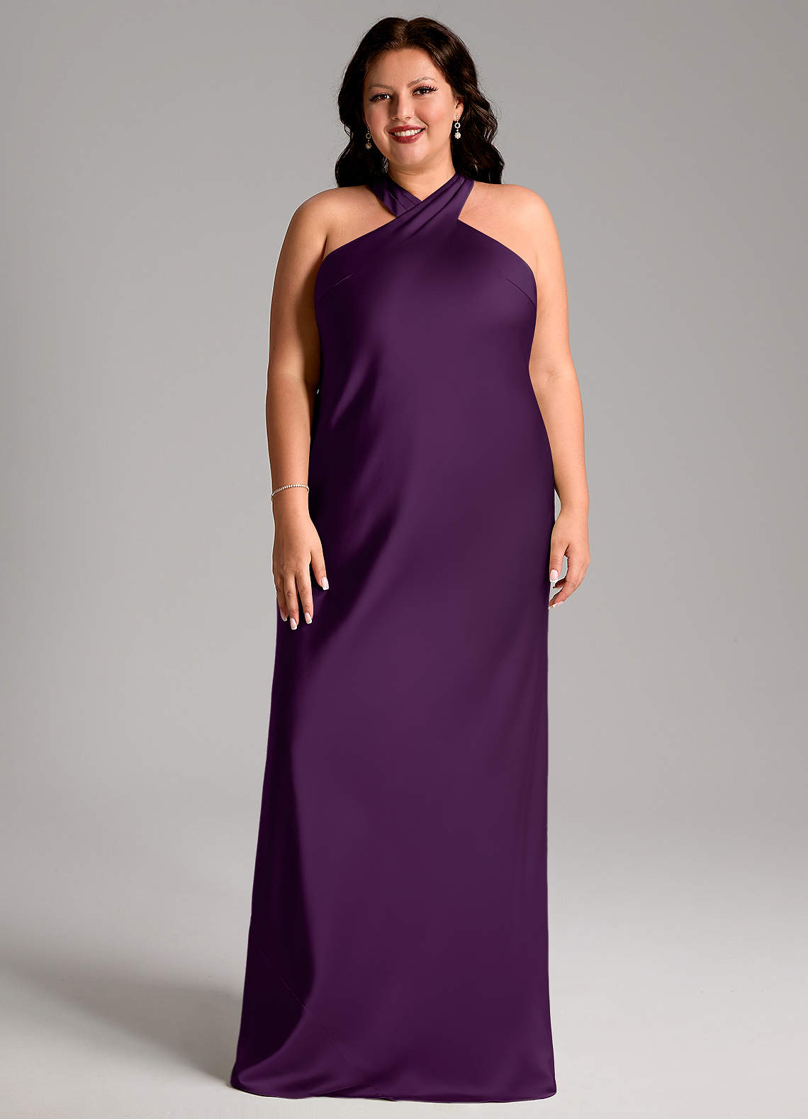 Azazie Doretta Vestidos de damas de honor Vestido de Uva de Satén Elástico de Corte Sirena con Plisado image1