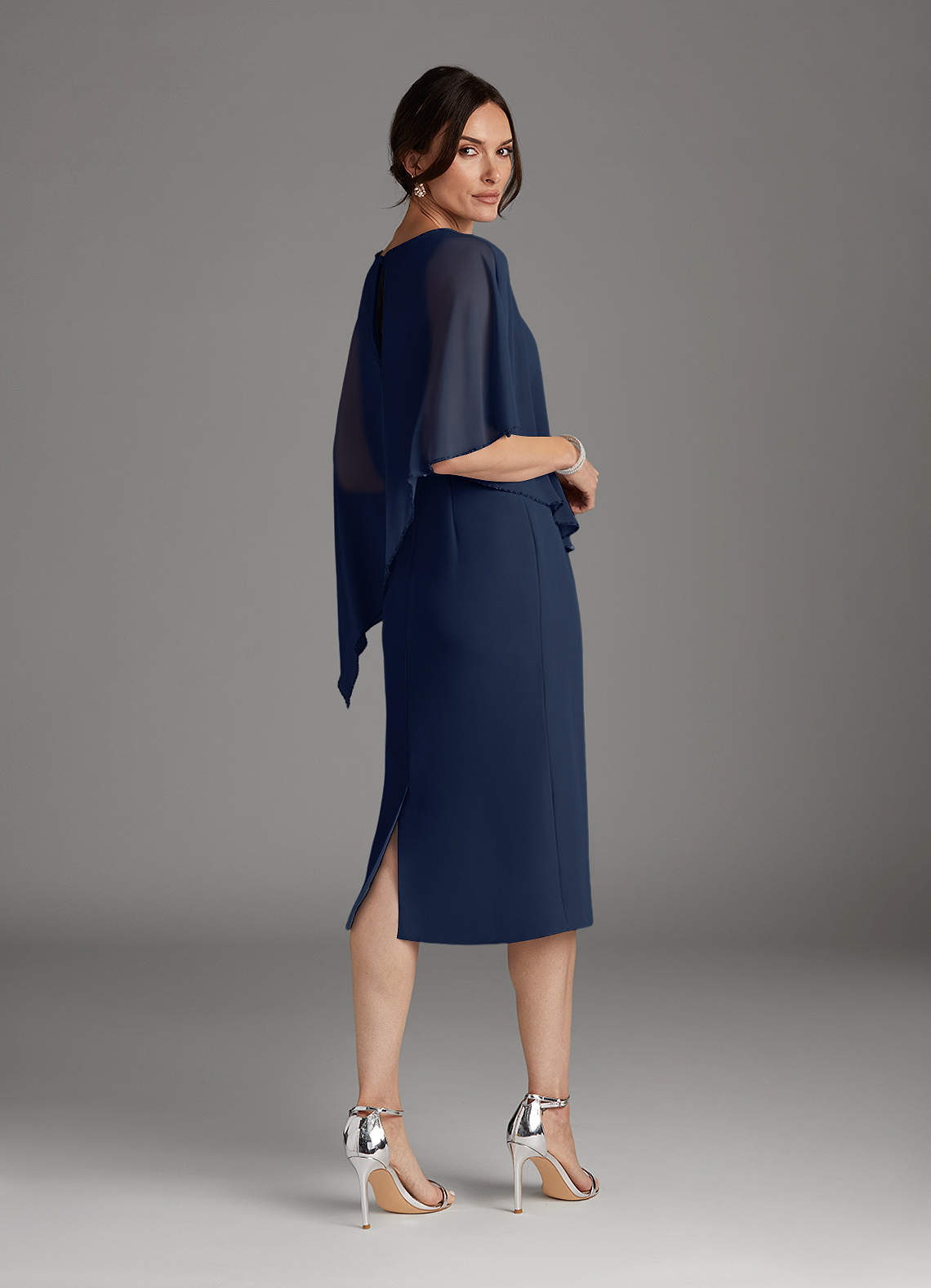 Azazie Sparrow Mère de la mariée Robes Robe Fourreau en Mousseline de soie Paillettes Bleu Marine Foncé image2