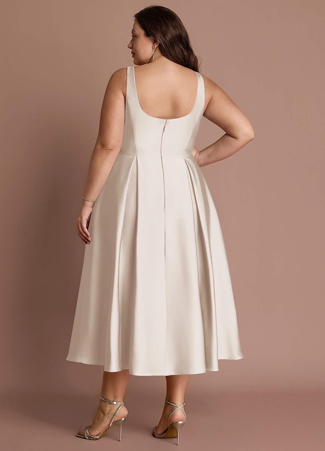 Olivia Cream Pleated Midi Dress image10