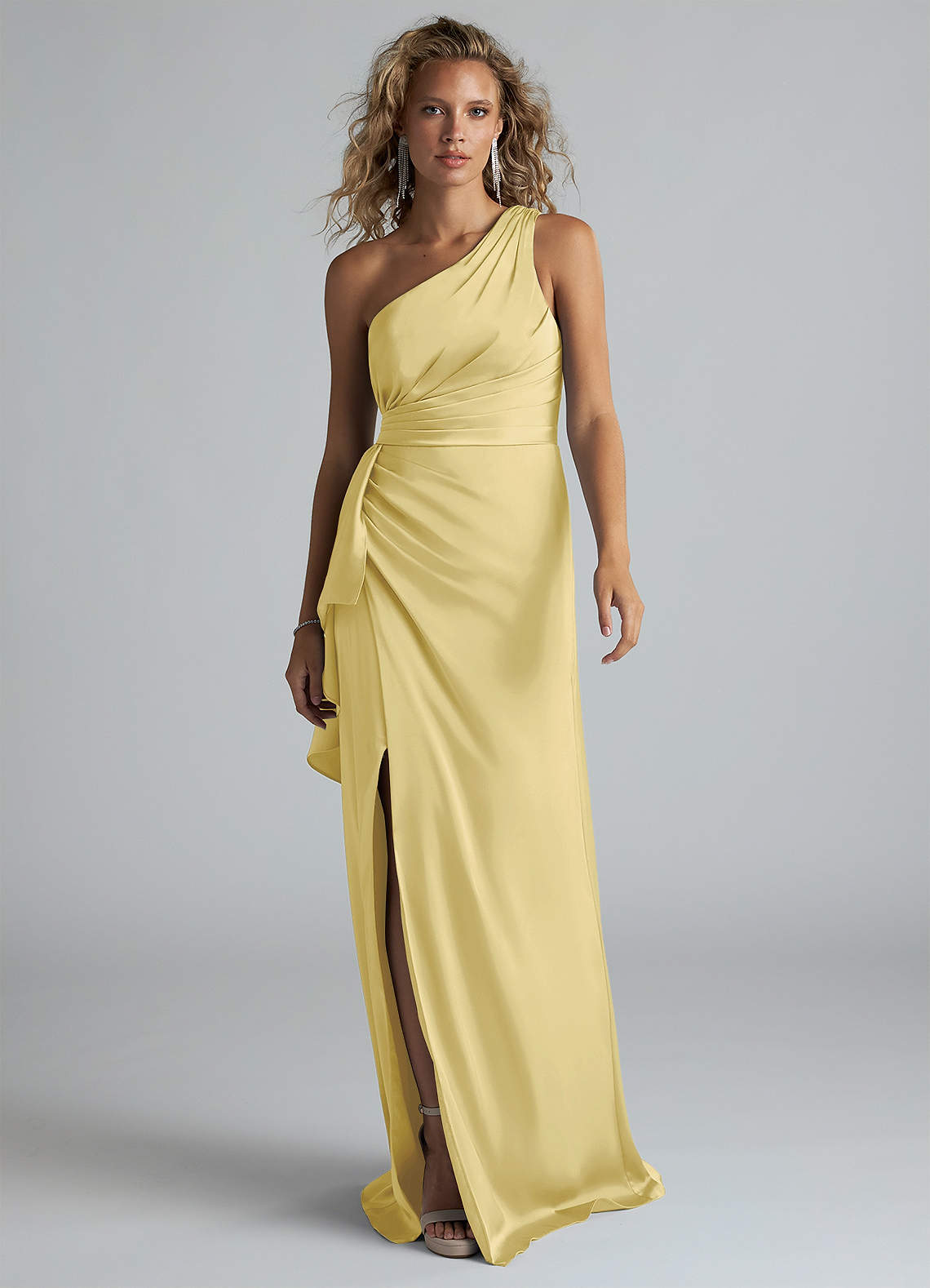 Azazie Maive Robes de demoiselle d'honneur Robe Fourreau en Satin extensible Rayé Sorbet Citron image1