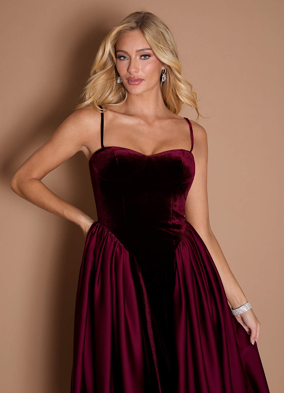Marie Wine Midi Dress image5