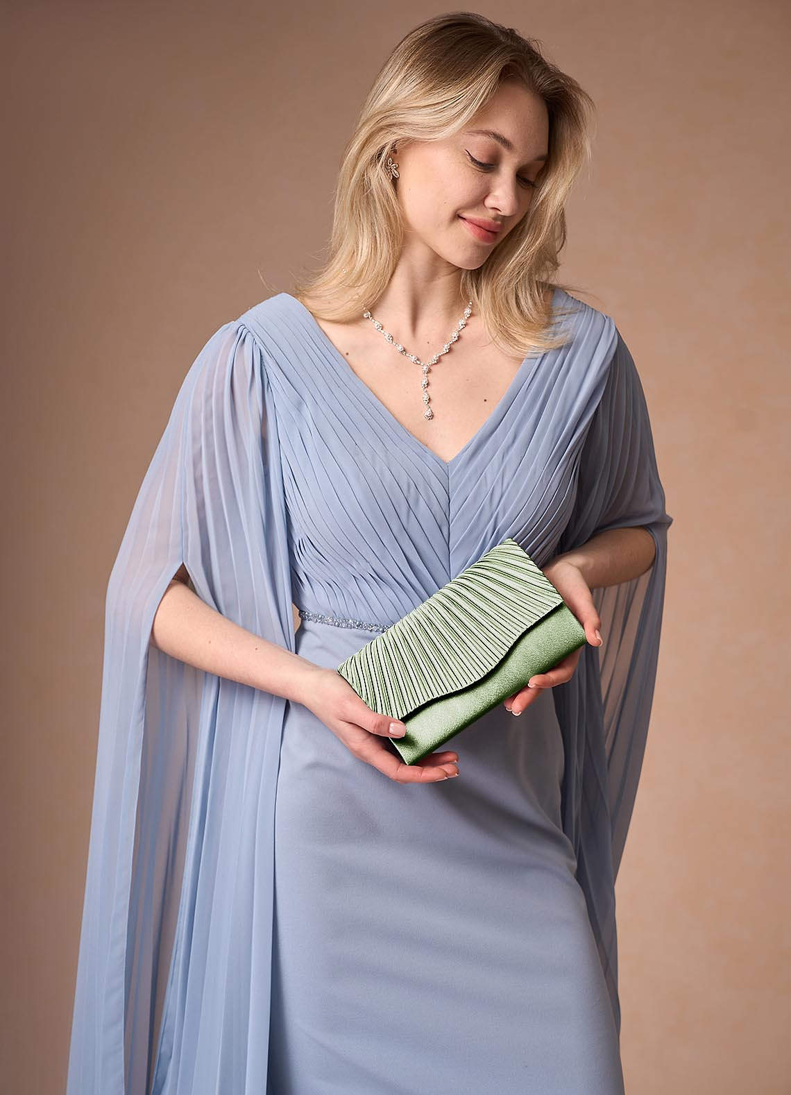 front Matching Color Metallic Satin Sandals Envelope Clutch Set