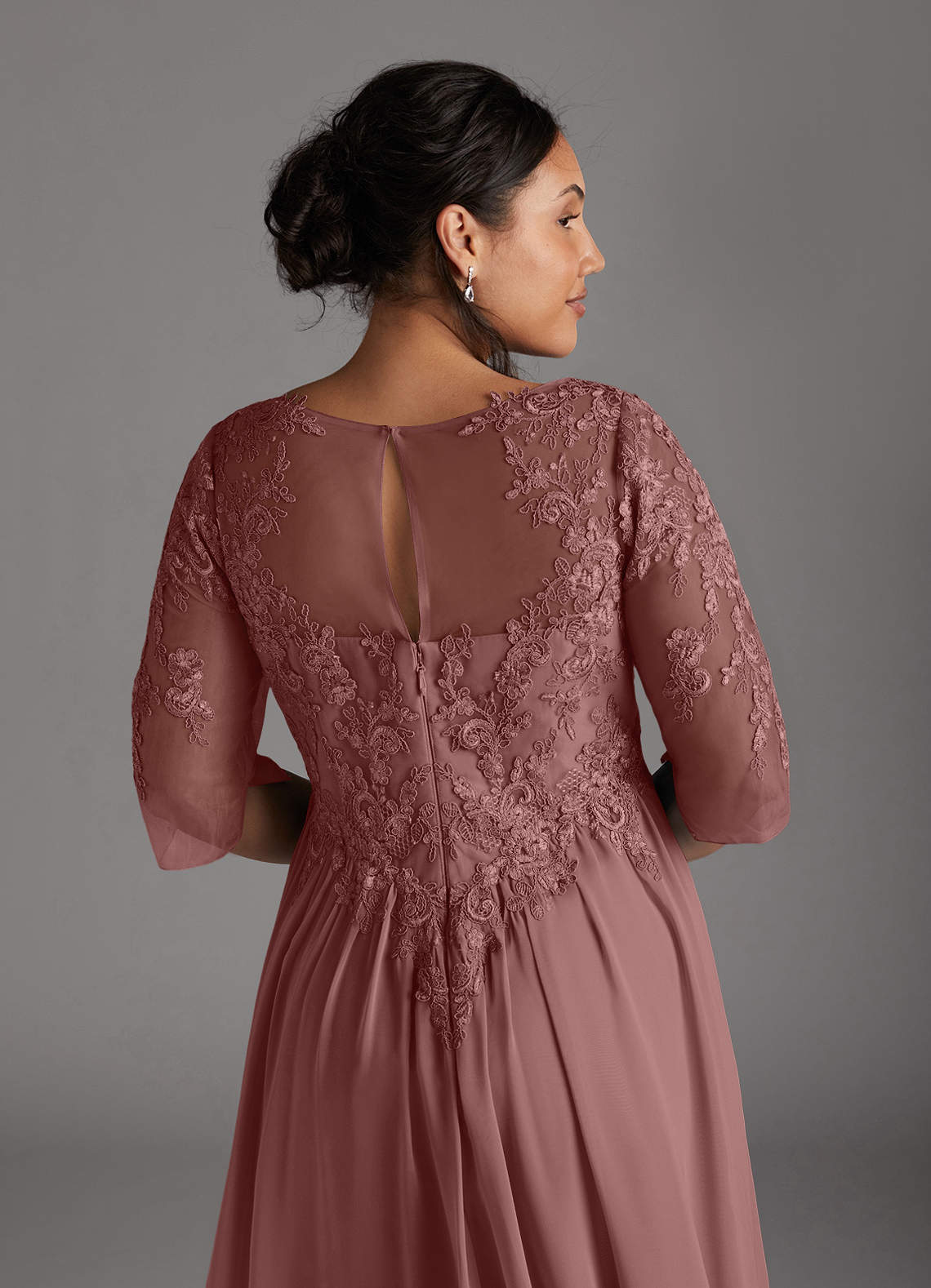 Azazie Mirielle vestidos de madre de la novia Vestido de Rosa Del Desierto de Gasa de Corte En A con Encaje Scoop image10