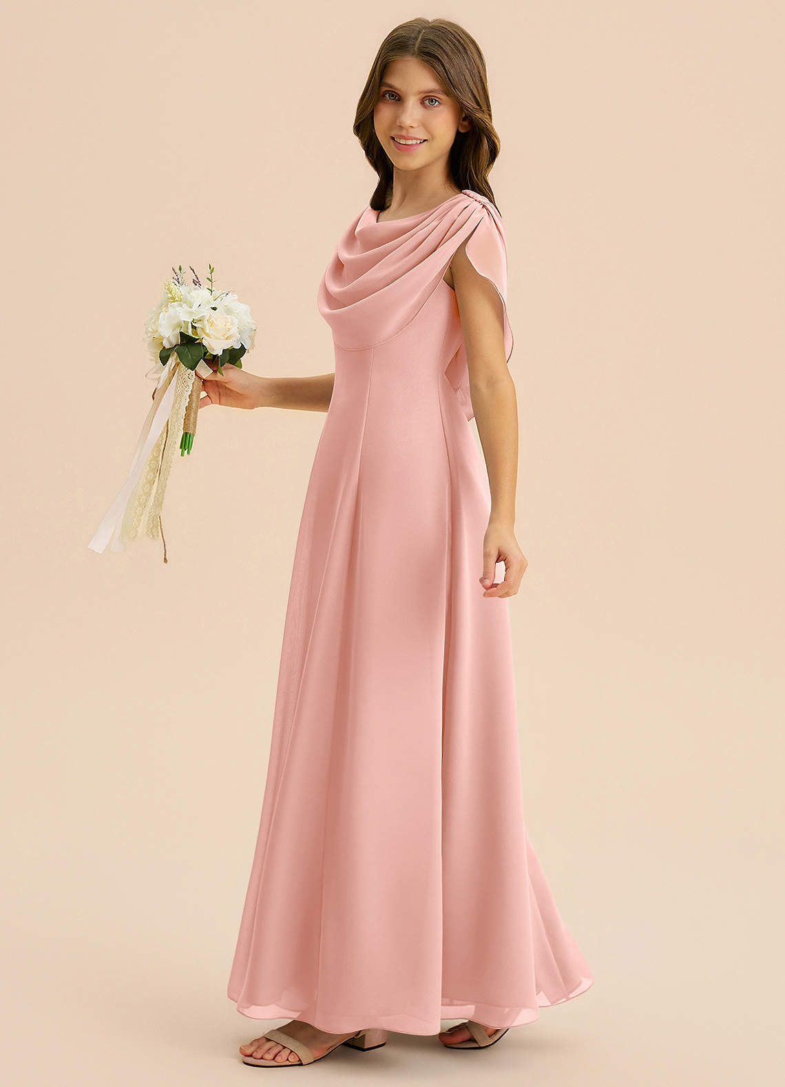 Azazie Lambie Junior Vestido de Rosetón de Gasa de Corte en A con Plisado image3