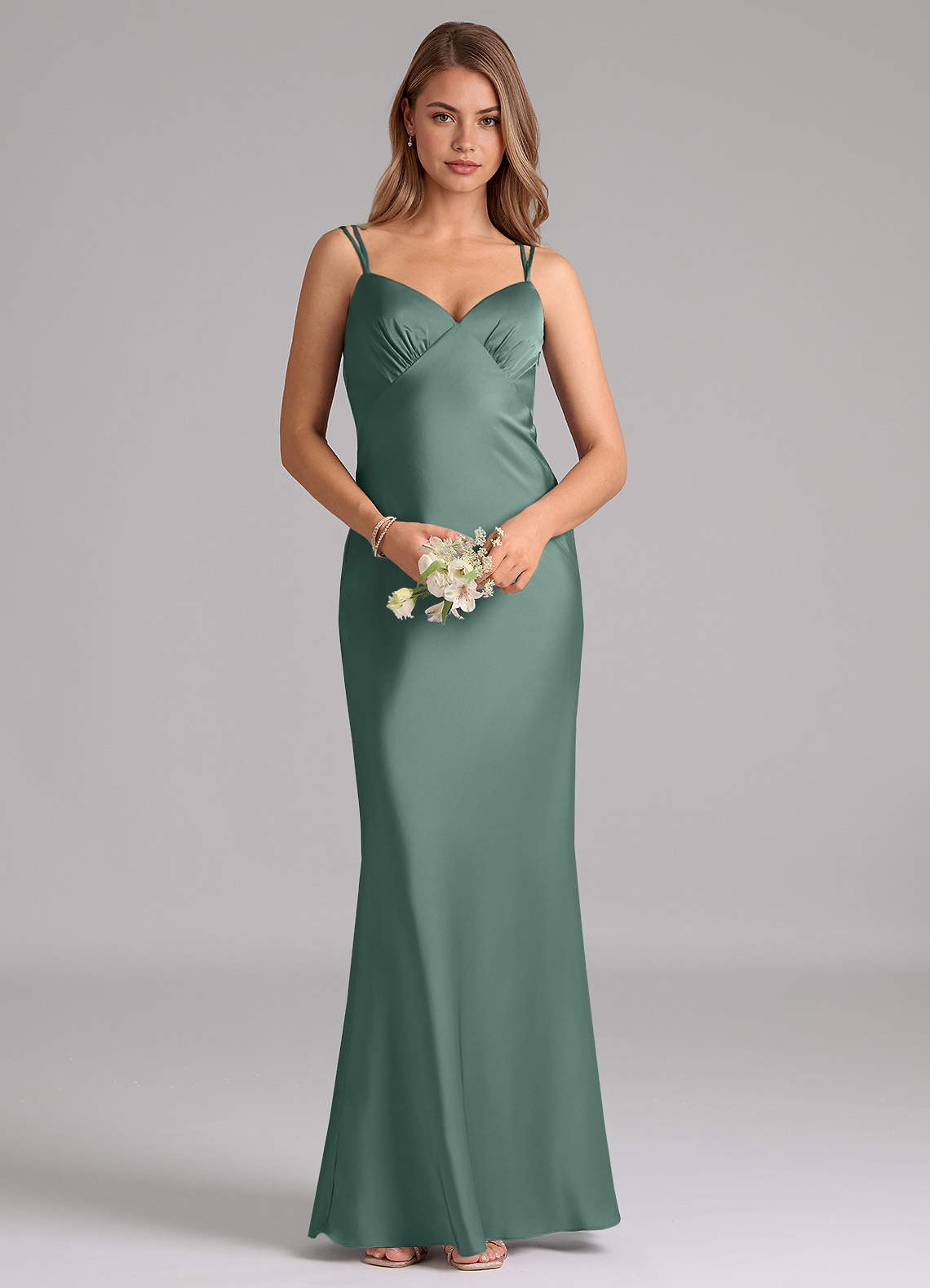 Azazie Suttona Vestidos de damas de honor Vestido de Eucalipto de Satén Elástico de Corte en A con Plisado image5