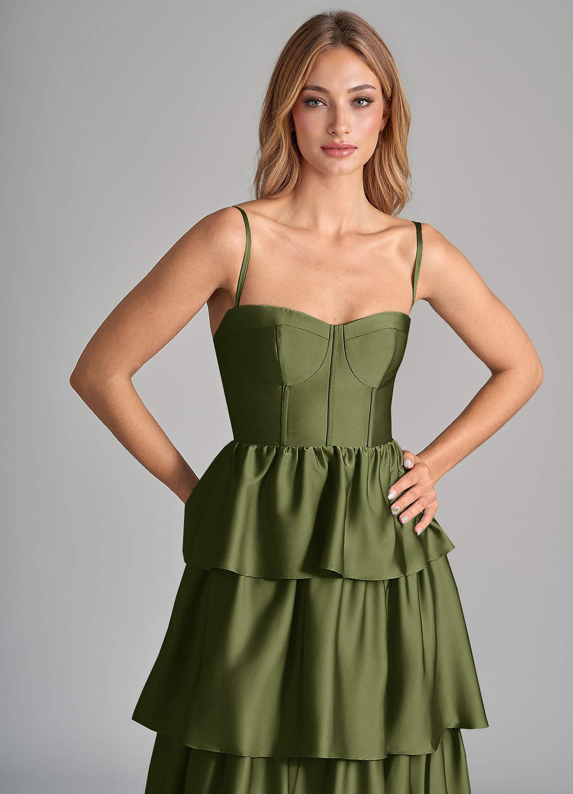 Azazie Faye Vestidos de madrinha de casamento Vestir Oliva de Cetim elástico de Linha A com Ruched image1