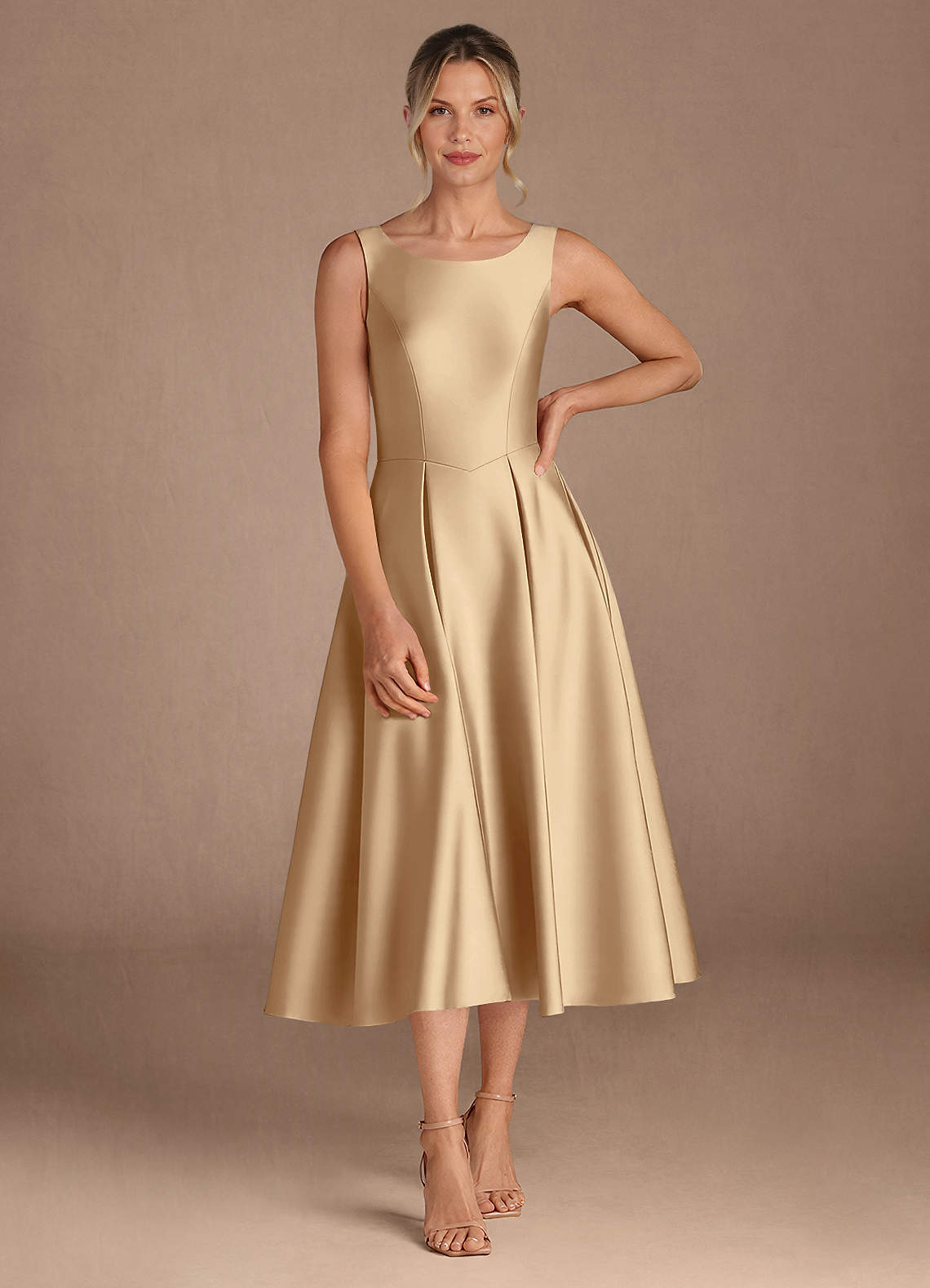 Azazie Fulton Abiti per la Madre della Sposa Abito A-Line in Raso Elasticizzato Plissettato Champagne image3