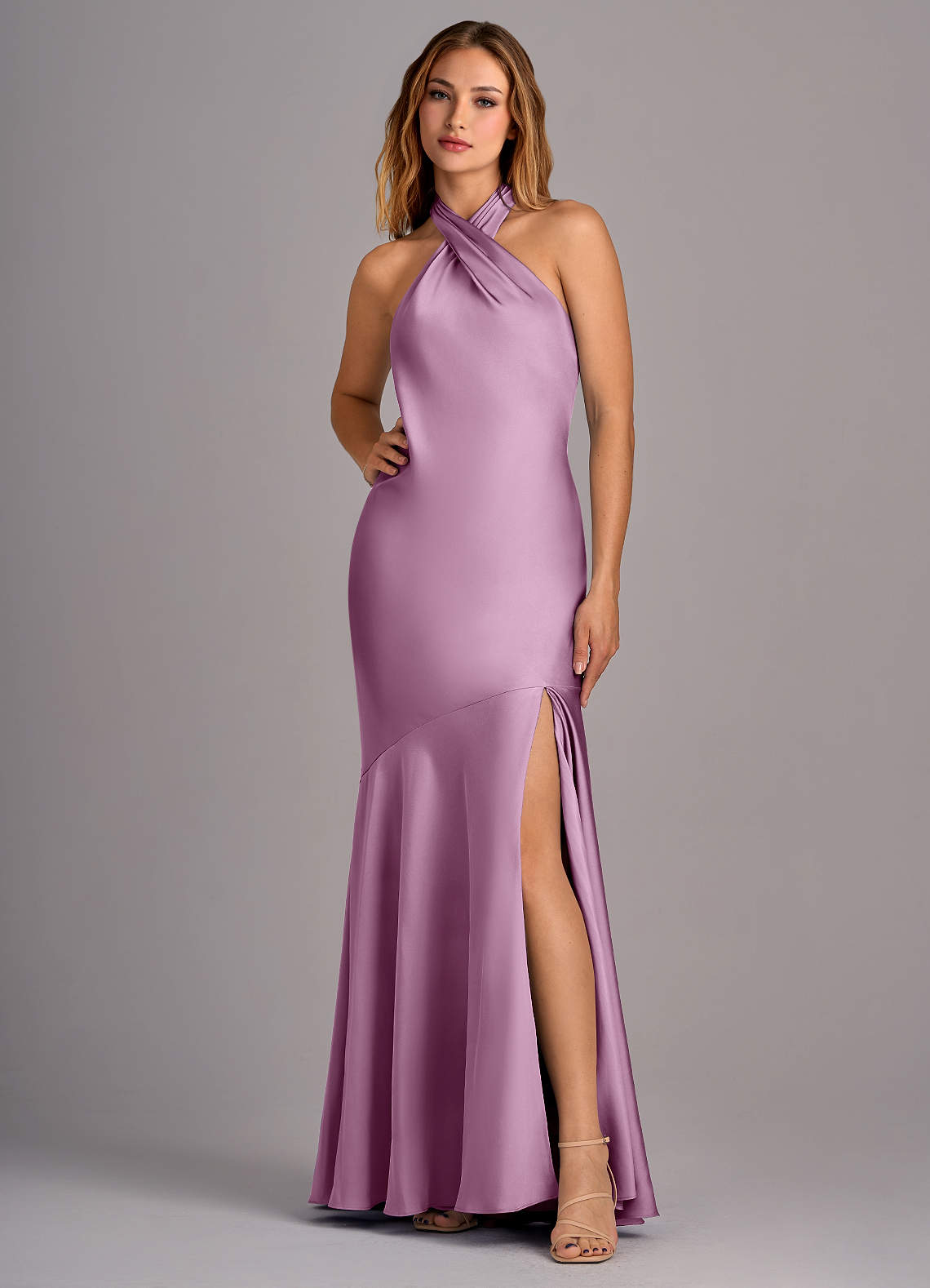 Azazie Lorena Vestidos de damas de honor Vestido de Glicinia de Satén Elástico de Corte Sirena con Plisado image1