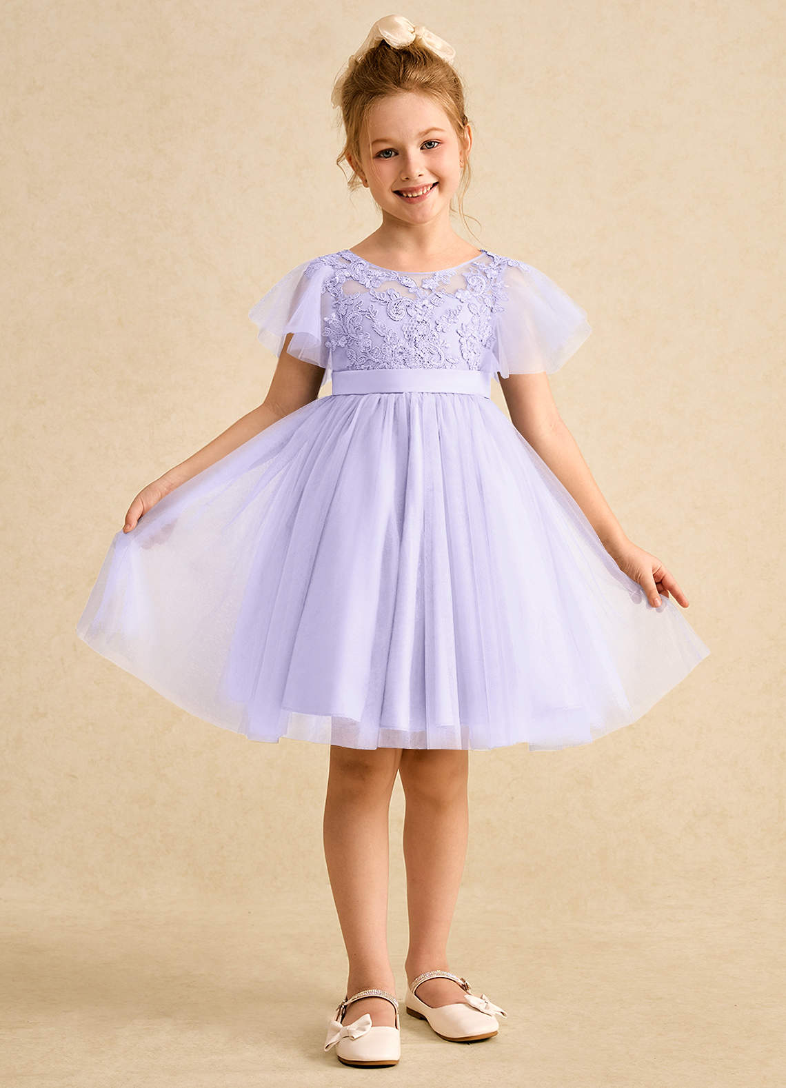 Azazie Queenie Robe Demoiselle D'honneur Fillette Robe Trapèze en Dentelle Lilas image1