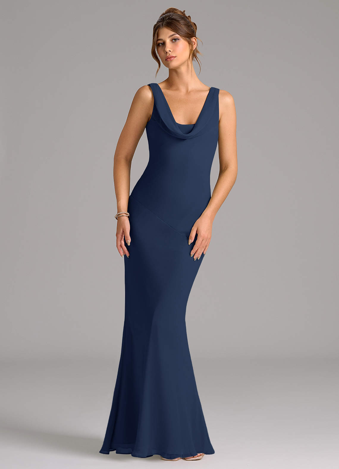 Azazie Rylina Brautjungfernkleider Meerjungfrau-Linie Plissee Chiffon Kleid Dunkelmarine image1