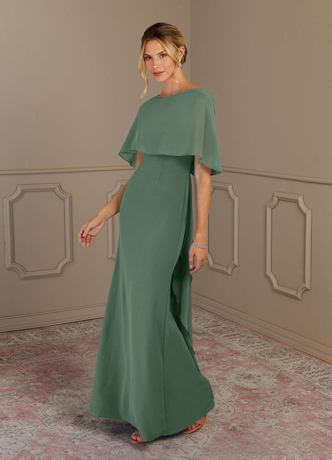 Azazie Dion Vestidos para mãe da noiva Vestir Eucalipto de Crepe Esticado de Bainha image3