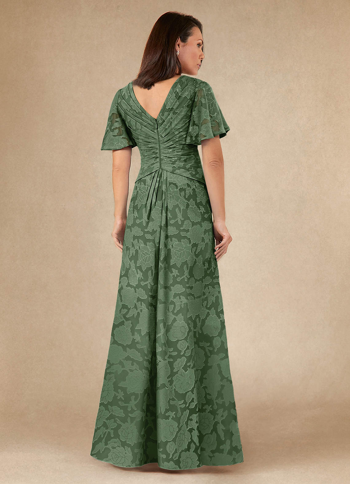 Azazie Emmeline Vestidos para mãe da noiva Vestir Eucalipto de Esgotamento Floral de Linha A com Plissado image4
