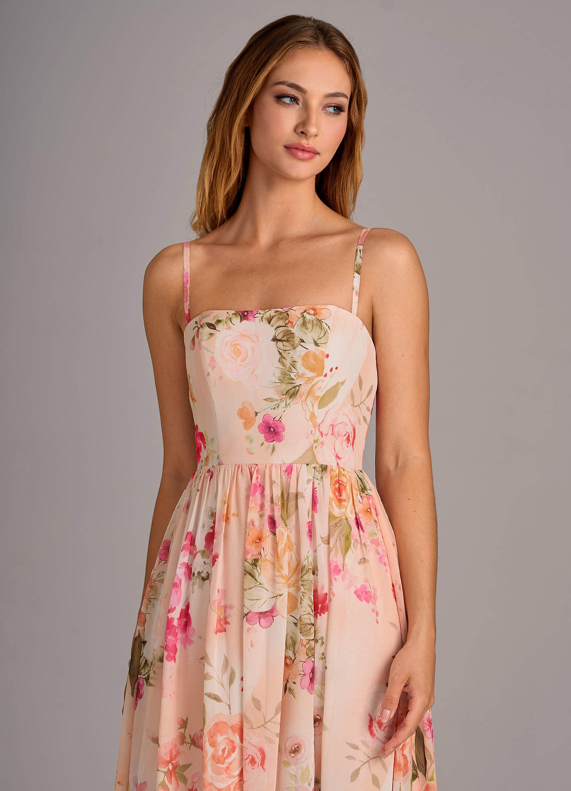Azazie Calianna Robes de demoiselle d'honneur Robe Trapèze Convertible en Mousseline de soie Épaule décolletée Bouquet Florale Abstrait image5