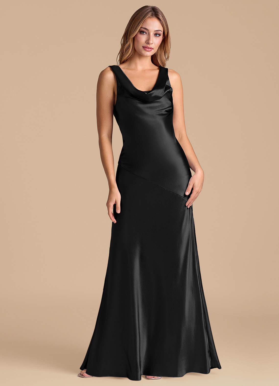 Azazie Rylina Vestidos de damas de honor Vestido de Negro de Satén Metálico de Corte Sirena image1