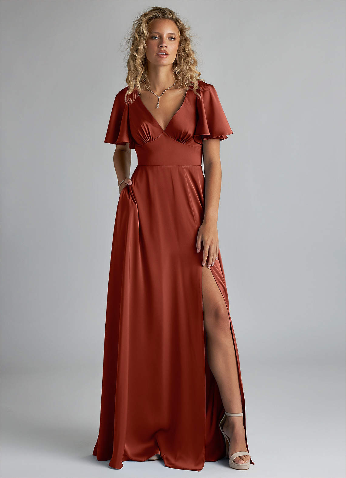 Azazie Kimber Robes de demoiselle d'honneur Robe Trapèze en Satin extensible Rayé Terracotta image1
