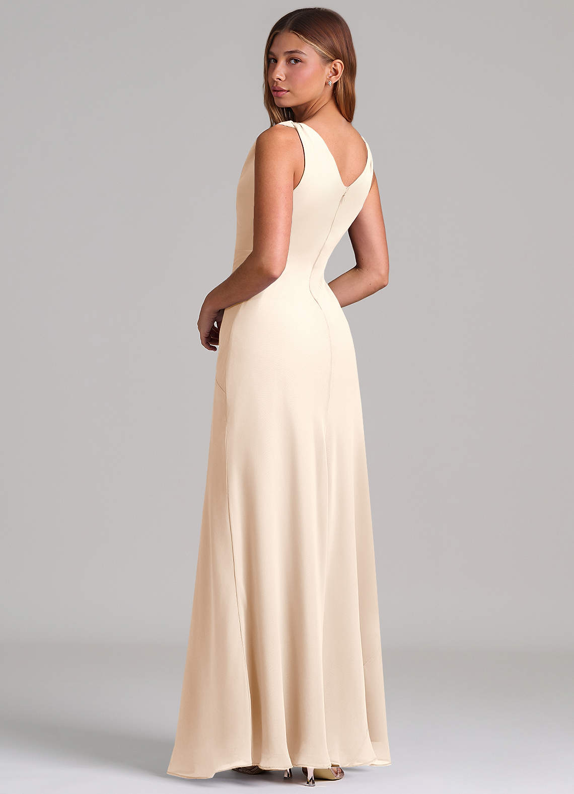 Azazie Nerine Brudtärnklänningar Klä av A-Linje i Chiffong Plisserad Vit Alabaster image1