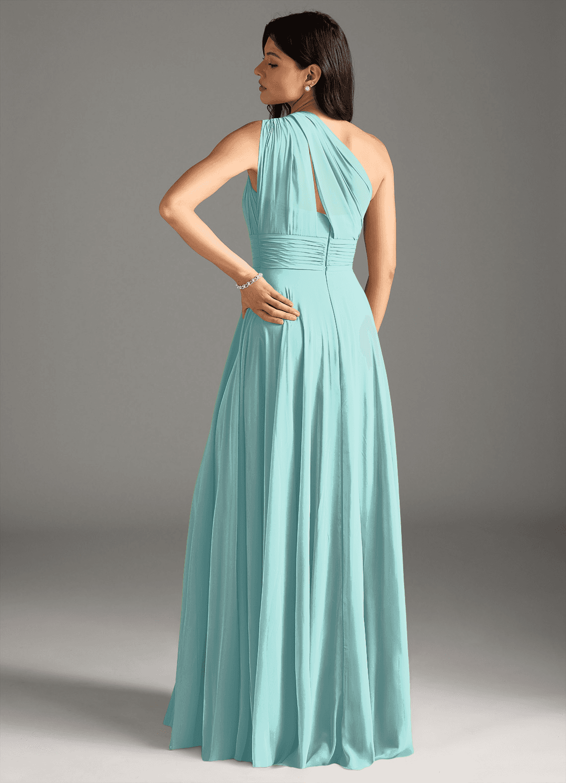 Azazie Charlize Vestidos de damas de honor Vestido de Aqua de Gasa de Corte en A con Hombro unilateral image1