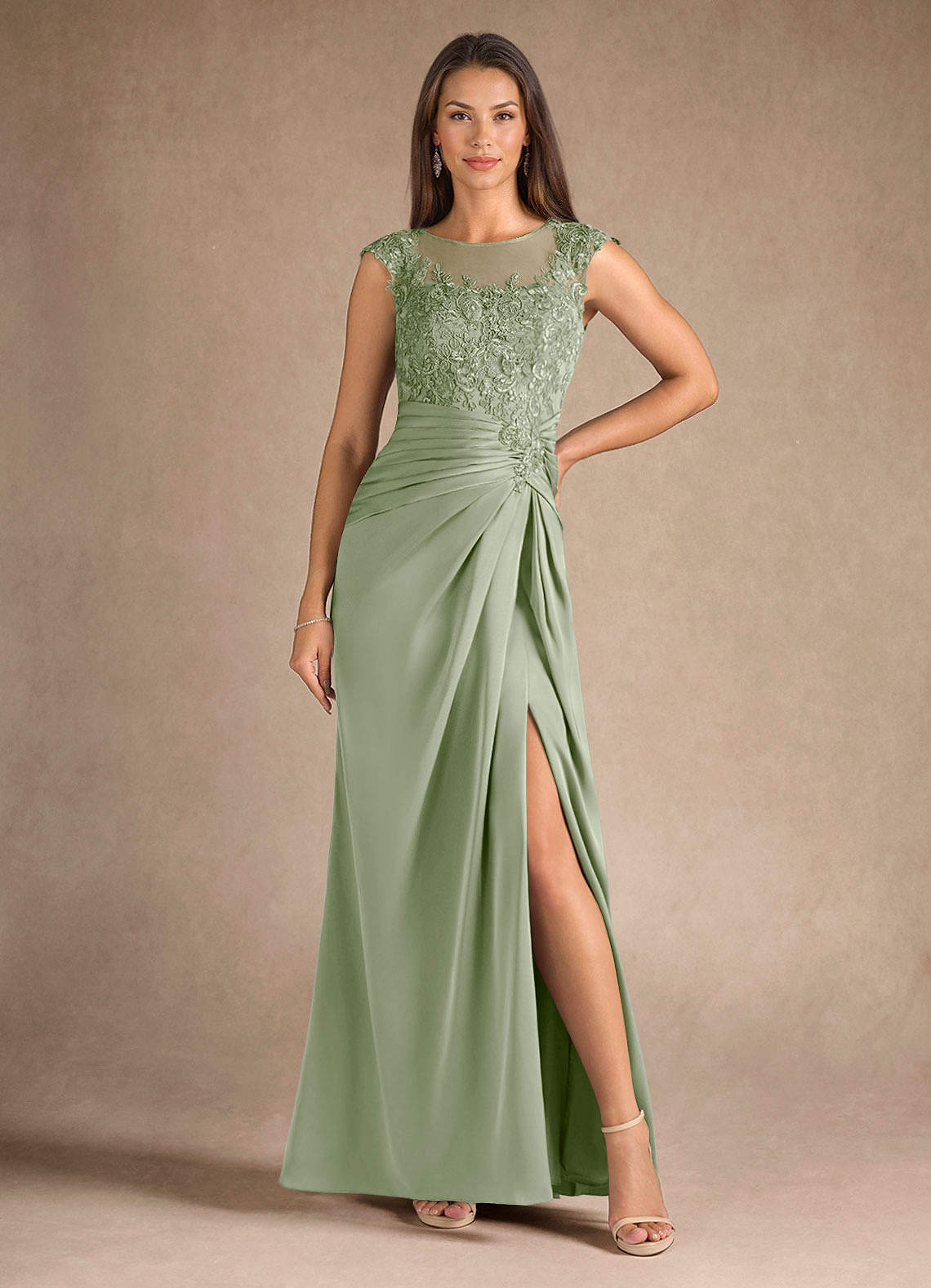 Azazie Santa Barbara vestidos de madre de la novia Vestido de Salvia Polvorienta de Satén Elástico de Recto con Plisado image4