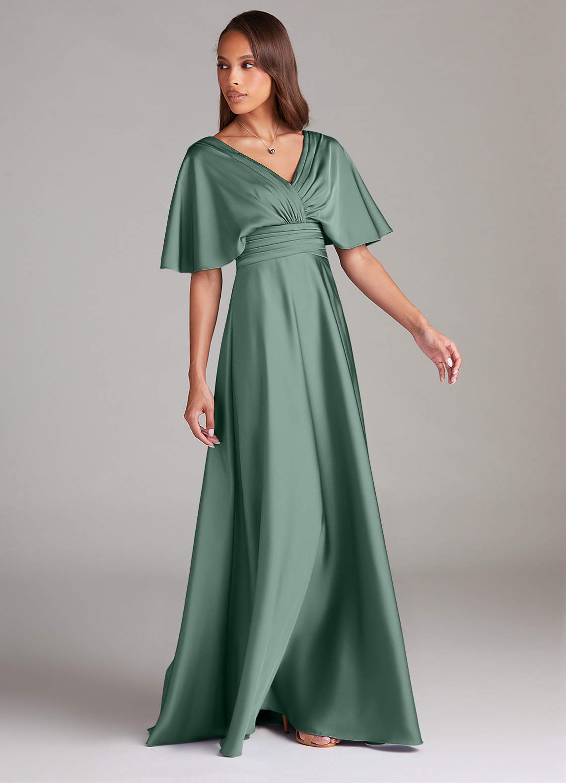 Azazie Pamela Robes de demoiselle d'honneur Robe Trapèze en Satin extensible Plissée Eucalyptus image2