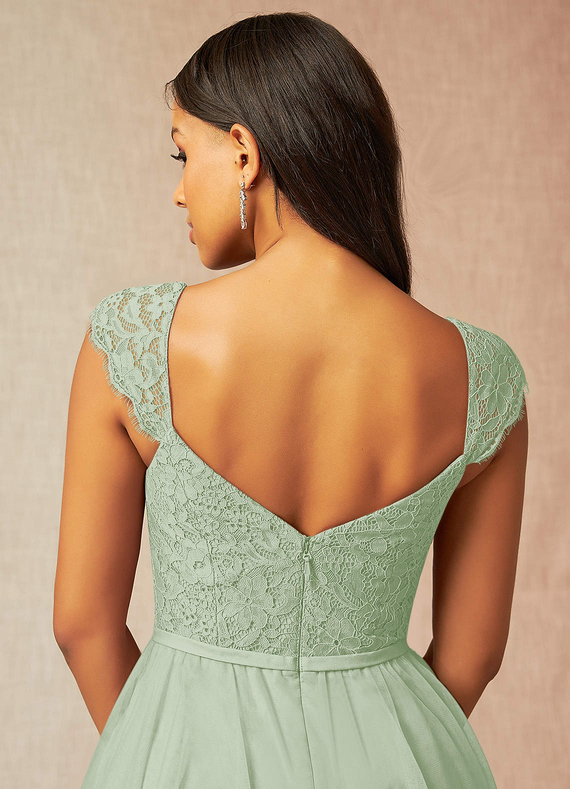 Azazie Luxi Essayer des robes à la maison Robe Trapèze en Tulle Plissée Cabernet image4