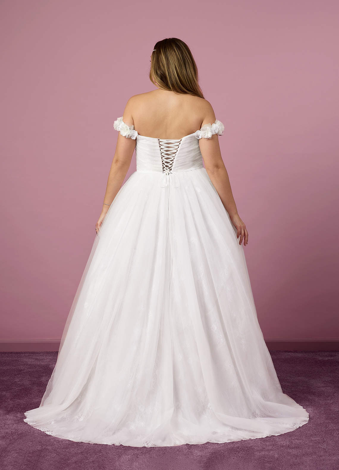 Barbie ♥ Azazie Vestidos de noiva Vestir Diamante Branco de Tule de Linha A com Fora do ombro image11