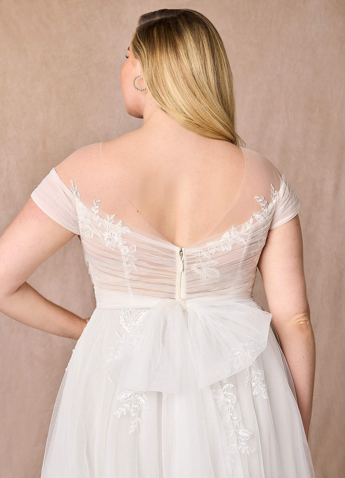 Azazie Cindy Wedding Dresses Diamond White A-Line Illusion Off-The-Shouler Lace Tulle Dress image4