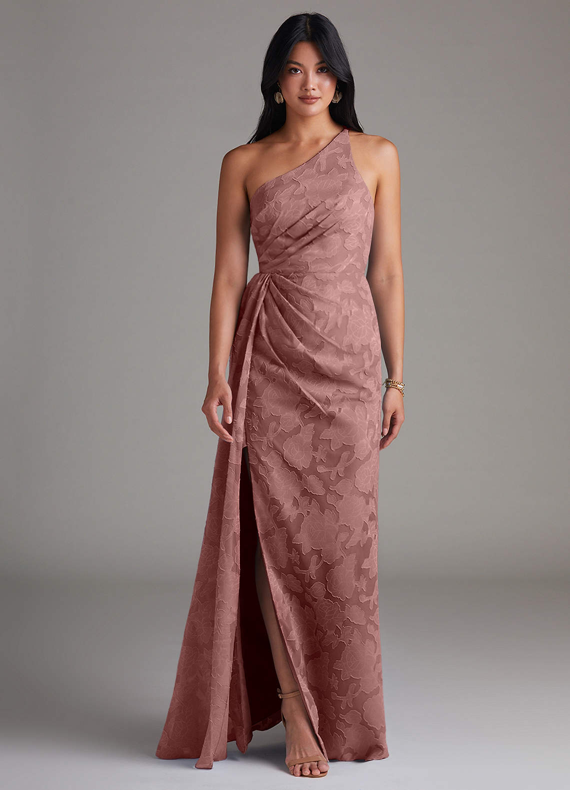 Azazie Mika Jurken voor bruidsmeisjes Jurk van Bloemen Burn-out met Kolom One-Shoulder Stoffige Roos image1