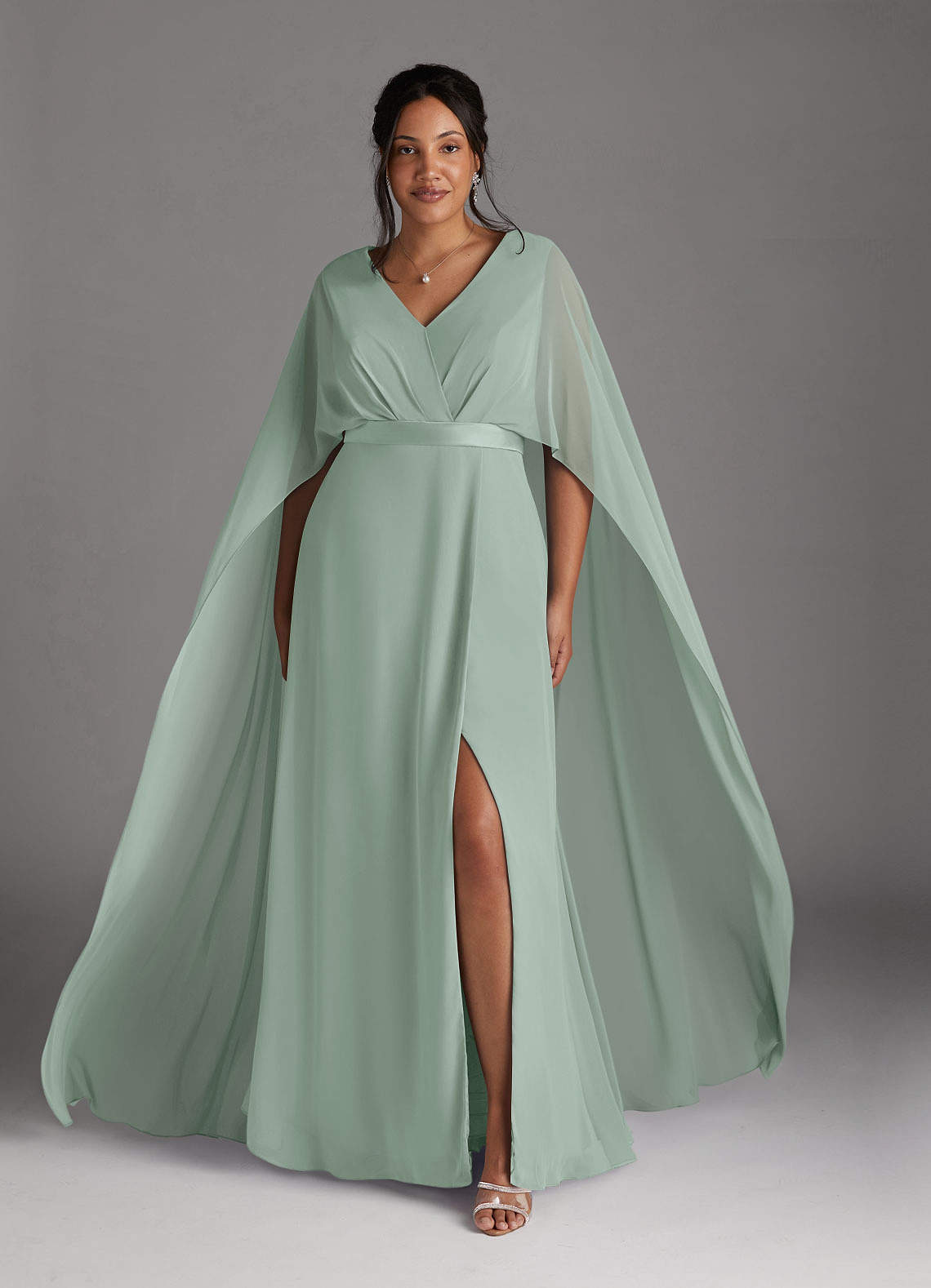 Azazie Isa vestidos de madre de la novia Vestido Agave de Gasa de Corte en A con Cuello en V plisado image1