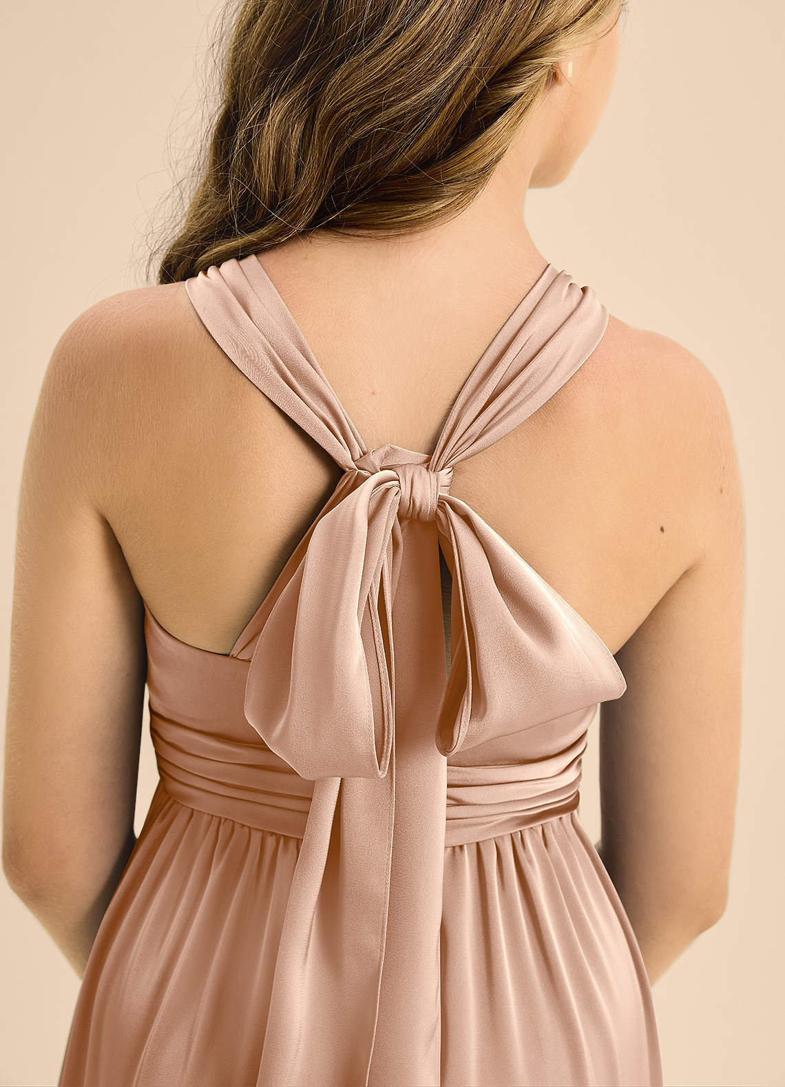Azazie Jaylah Junior Vestido de Rosa Inglesa de Satén Elástico de Corte en A con Plisado image6
