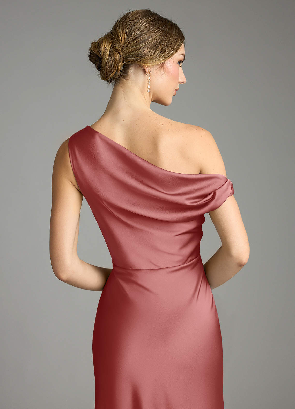 Azazie Emerson Brudepigekjoler Havfrue Off-Shoulder Stræk satin Gulv-længde Kjole image6