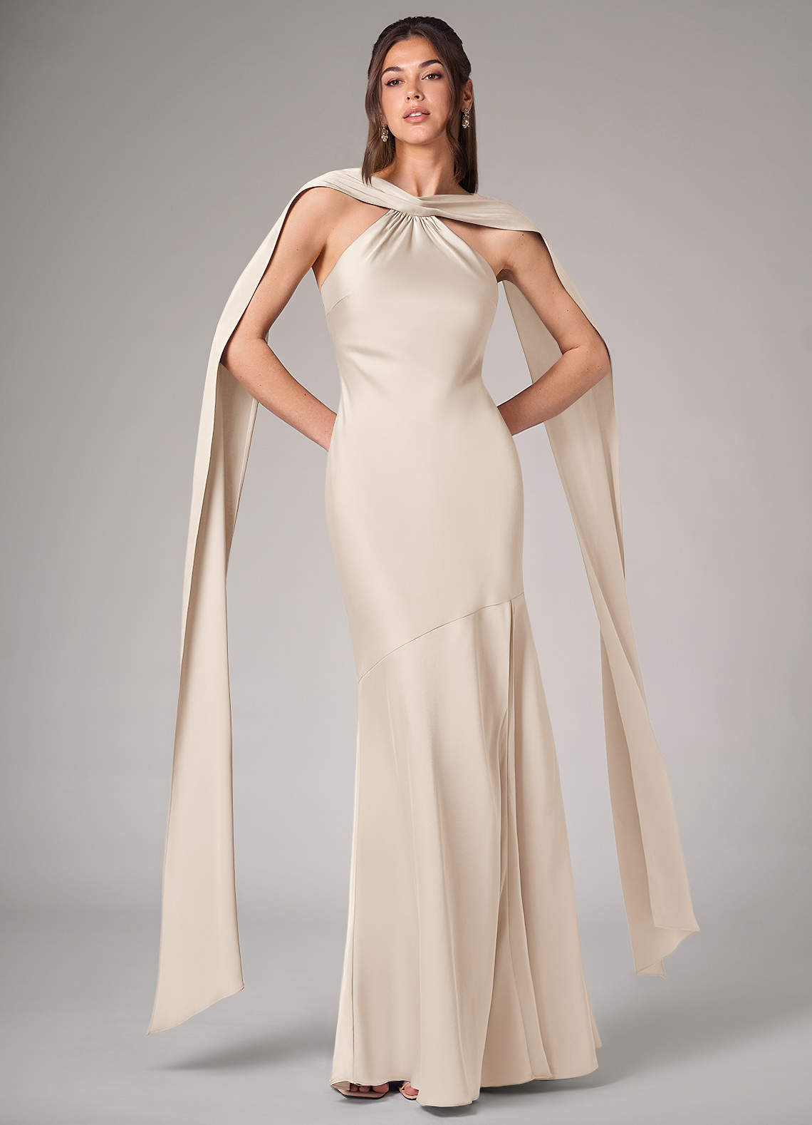 Azazie Kinsley Brautjungfernkleider Meerjungfrau-Linie Seitliche Cut-Outs Stretch-Satin Kleid Alabaster Weiß image1