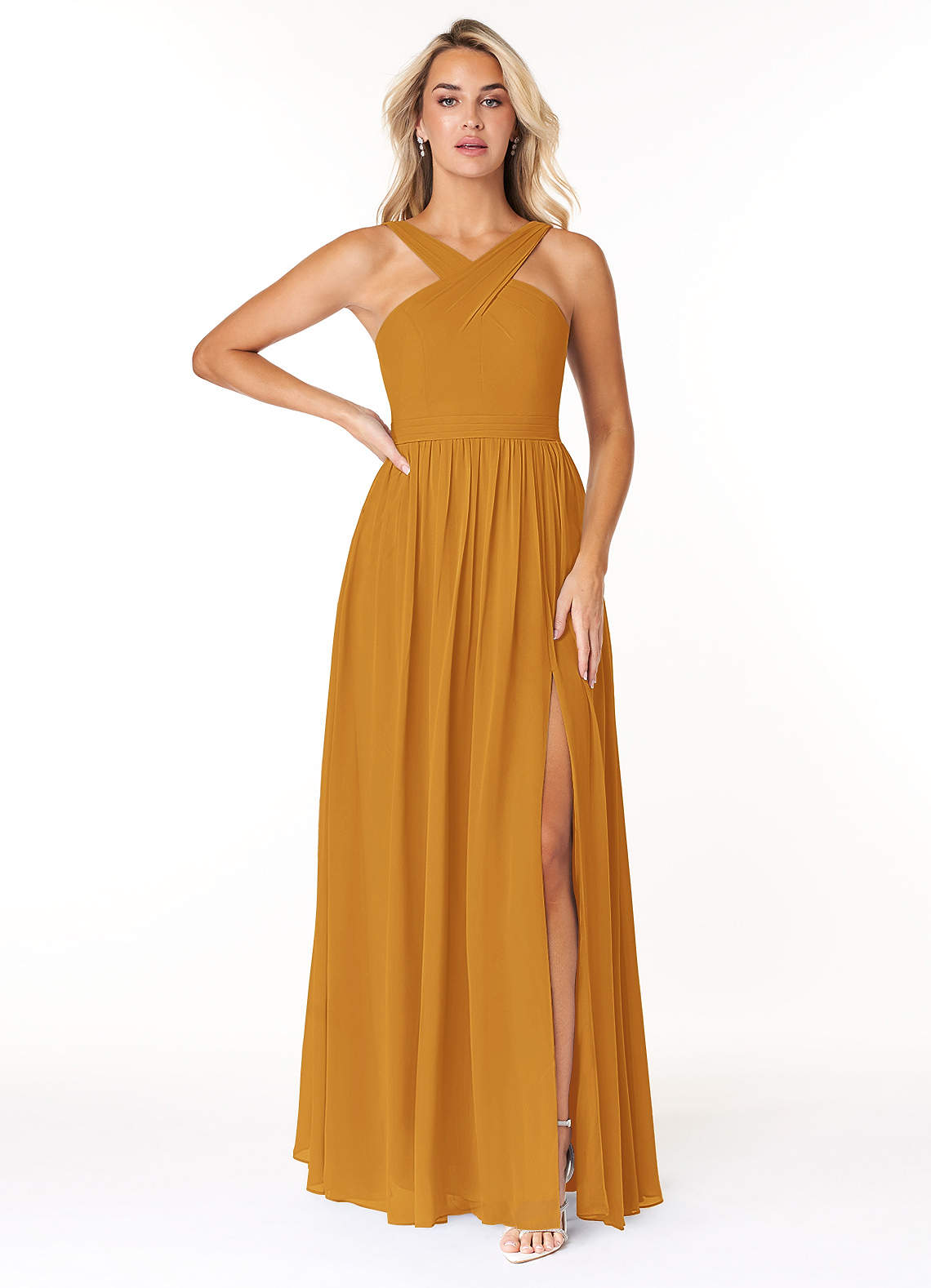 Azazie Elvira Abiti da Damigella Abito A-Line in Chiffon Plissettato Caramello image1