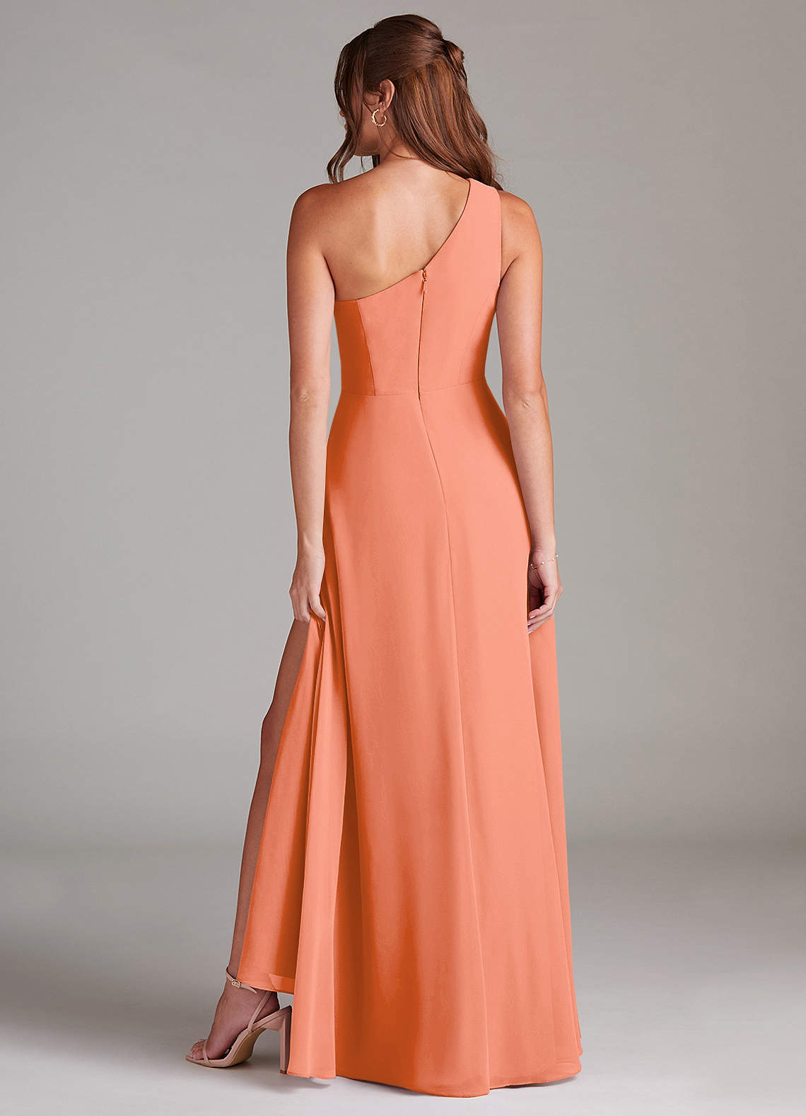 Azazie Brooke Vestidos de damas de honor Vestido de Atardecer de Gasa de Corte en A con Hombro unilateral image6