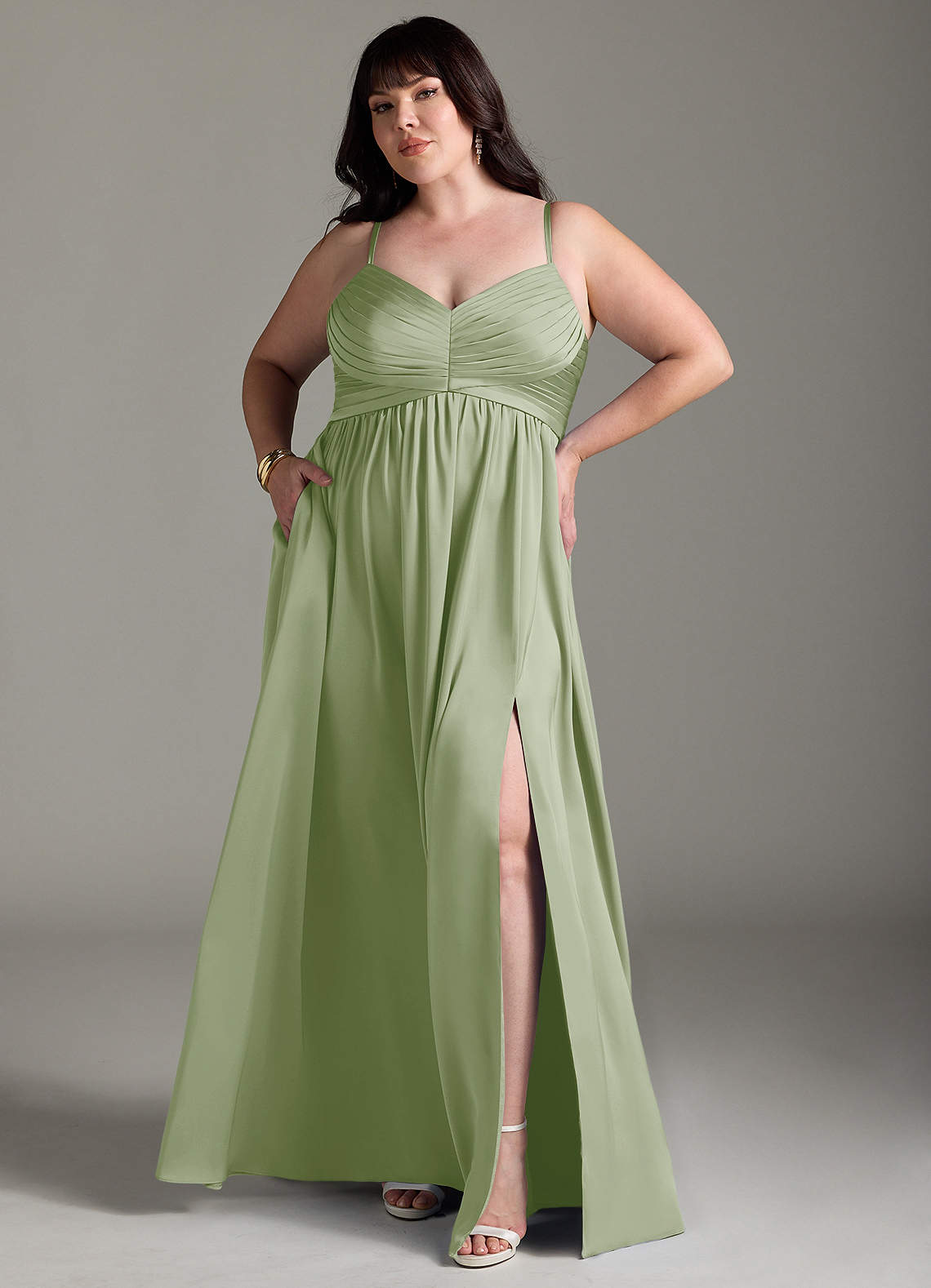 Azazie Alia Abiti da Damigella Abito A-Line in Raso Elasticizzato Plissettato Verde Salvia image1