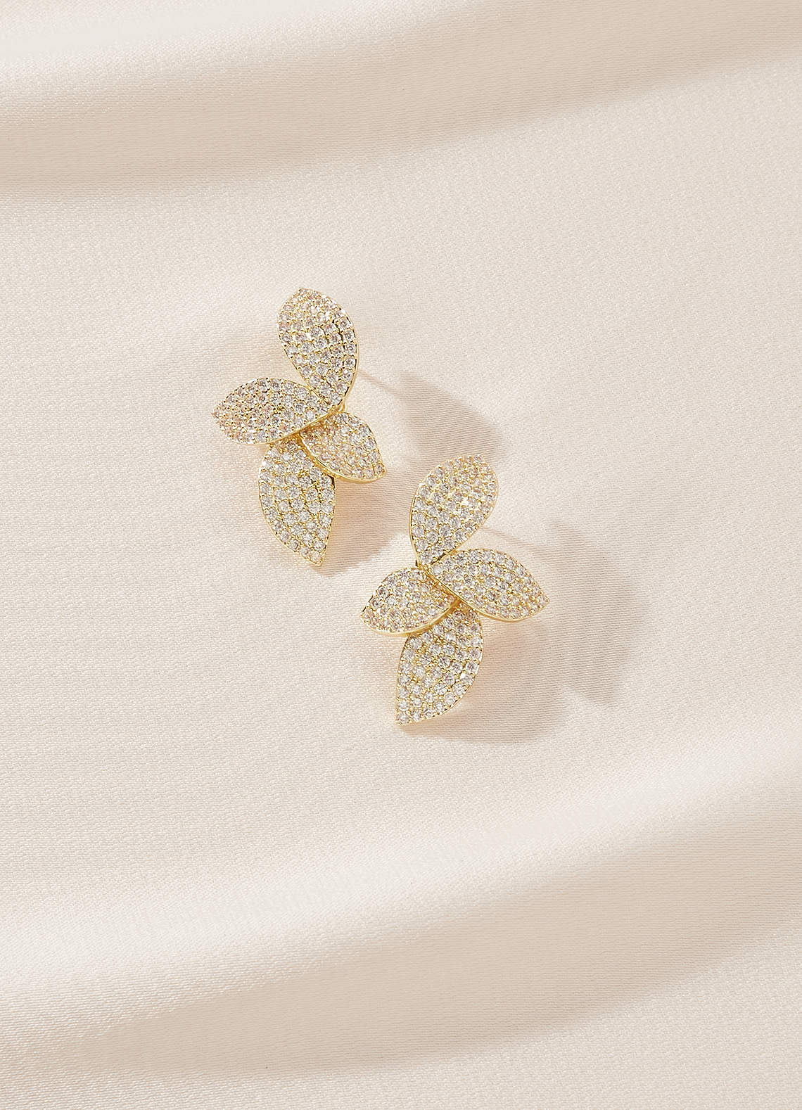 front Boucles d'oreilles en forme de feuille de diamant brillant