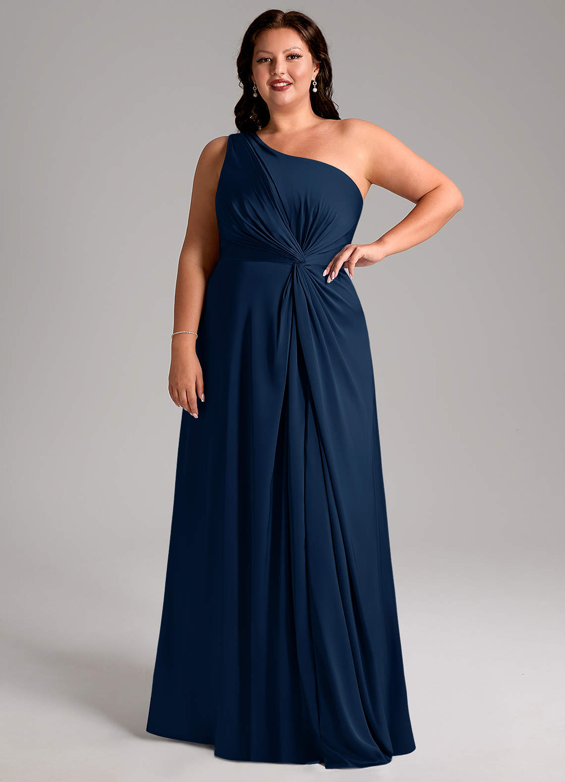 Azazie Brooke Vestidos de madrinha de casamento Vestido Azul Marinho de Cetim elástico de Linha A com Um ombro image11